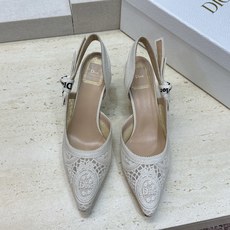 顶级版 J‘ADIOR织带后空凉鞋 迪奥 Dior 2026 春夏新款提花刺绣字母logo高跟方头蝴蝶结拼色女鞋 材质 顶级版 J‘ADIOR织带后空凉鞋 迪奥 Dior 2026 春夏新款提花刺绣字母logo高跟方头蝴蝶结拼色女鞋 材质