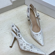 顶级版 J‘ADIOR织带后空凉鞋 迪奥 Dior 2026 春夏新款水钻网面提花刺绣字母logo高跟方头蝴蝶结拼色女鞋 顶级版 J‘ADIOR织带后空凉鞋 迪奥 Dior 2026 春夏新款水钻网面提花刺绣字母logo高跟方头蝴蝶结拼色女鞋