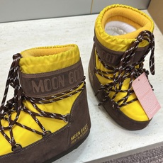 MOON BOOT 2026秋冬新款情侣新款时尚系带拼色女短靴 Park Soulmate 防寒保暖羽绒平底圆头雪地靴 MOON BOOT 2026秋冬新款情侣新款时尚系带拼色女短靴 Park Soulmate 防寒保暖羽绒平底圆头雪地靴