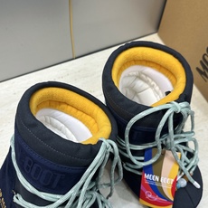 MOON BOOT 2026秋冬新款情侣新款时尚系带拼色女短靴 Park Soulmate 防寒保暖羽绒平底圆头雪地靴 MOON BOOT 2026秋冬新款情侣新款时尚系带拼色女短靴 Park Soulmate 防寒保暖羽绒平底圆头雪地靴