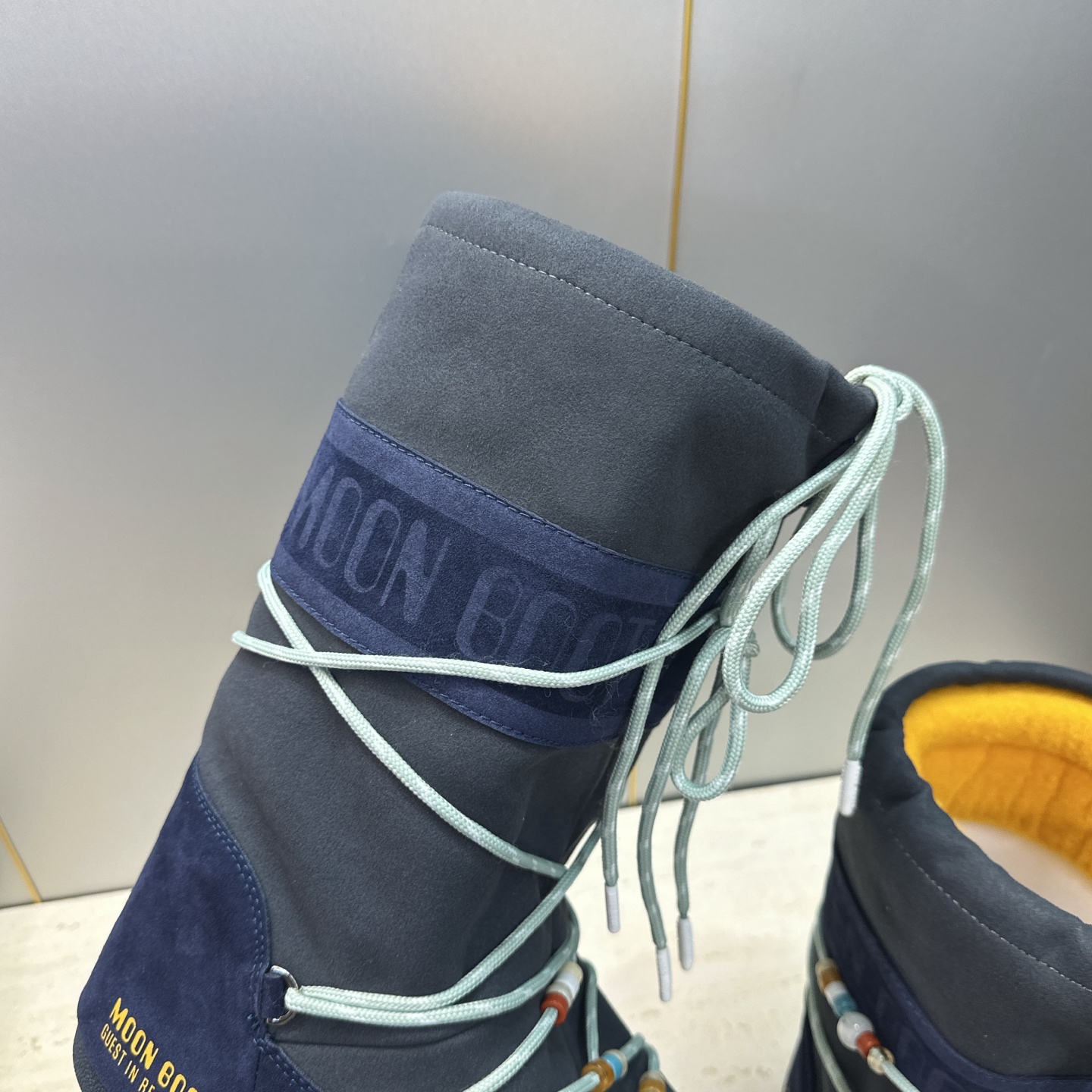 MOON BOOT 2026秋冬新款情侣新款时尚系带拼色中筒女靴 Park Soulmate 防寒保暖羽绒平底圆头雪地 MOON BOOT 2026秋冬新款情侣新款时尚系带拼色中筒女靴 Park Soulmate 防寒保暖羽绒平底圆头雪地
