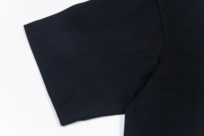 “Carhartt WIP Classic Logo Embroidered Short Sleeve Shirts in Various Colors and Sizes” - 图片 6