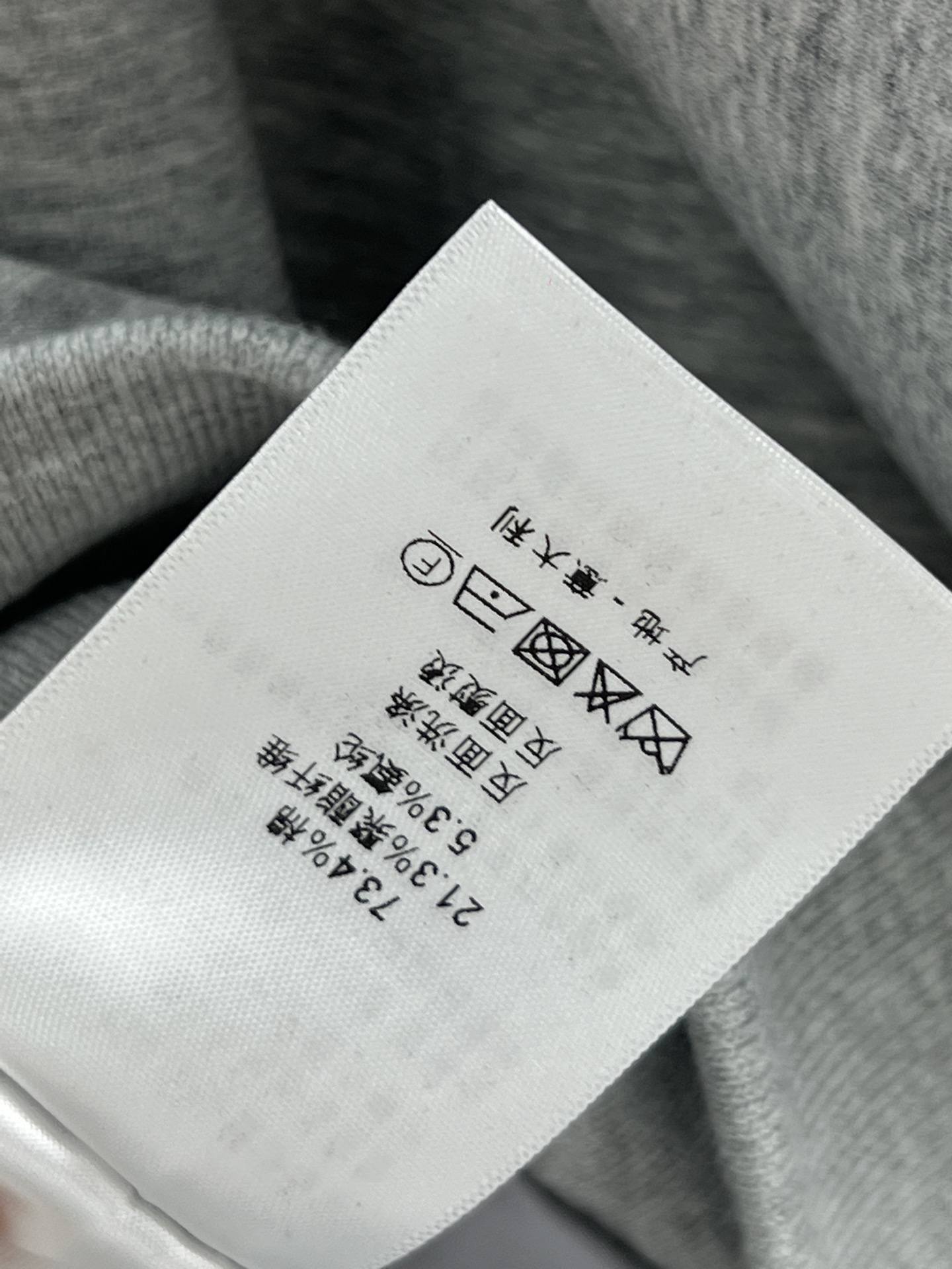 D家24秋冬新款时髦休闲套装百搭黑灰色系连帽廓形短款卫衣+松紧卫裤绝绝子一套搭配经典小字母logo撞色刺