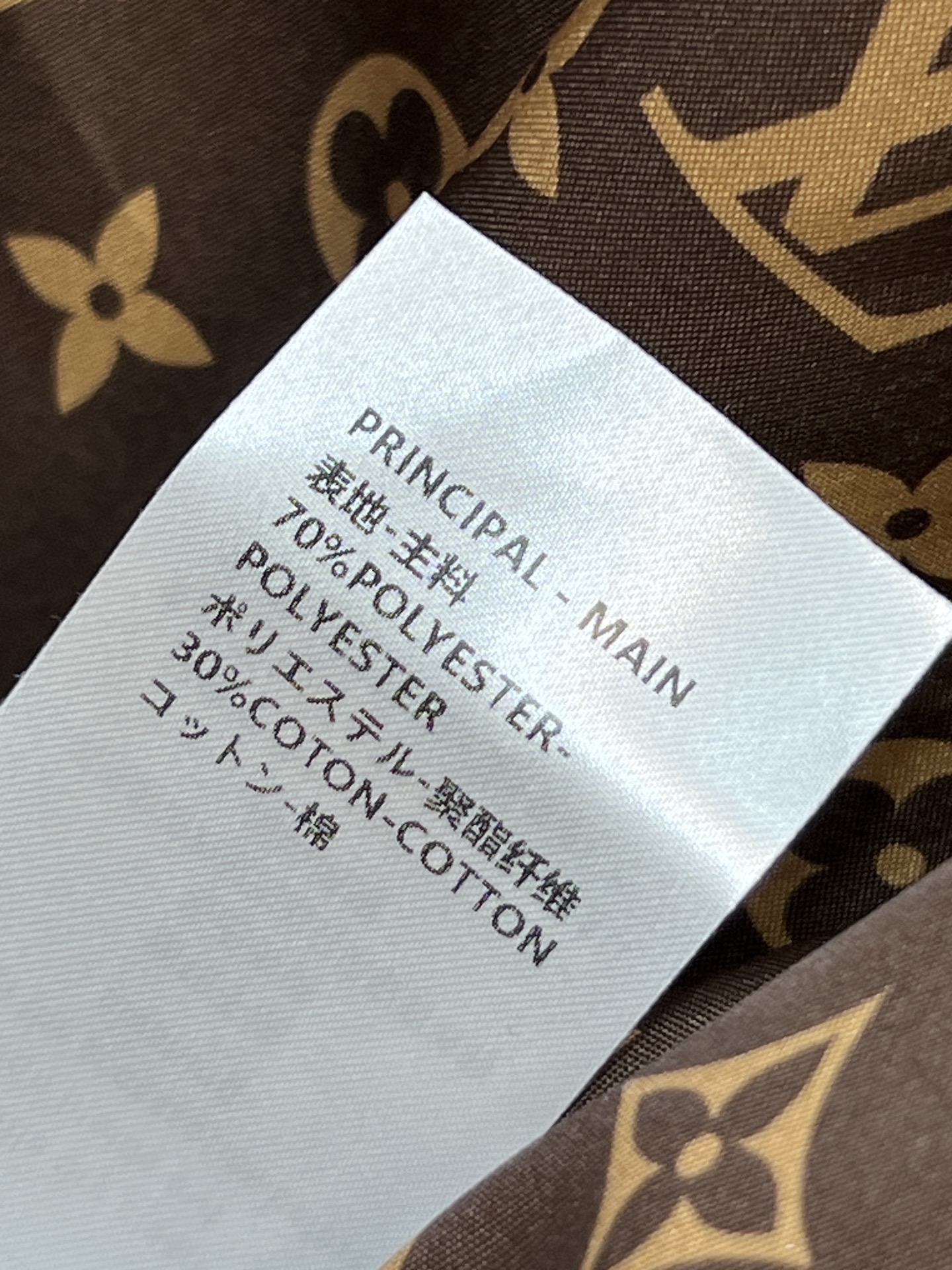 L家 26早春新款 美式风格休闲套装 大翻领拉链连帽卫衣+束脚运动裤 棉质面料柔软舒适 适合日常休闲穿搭