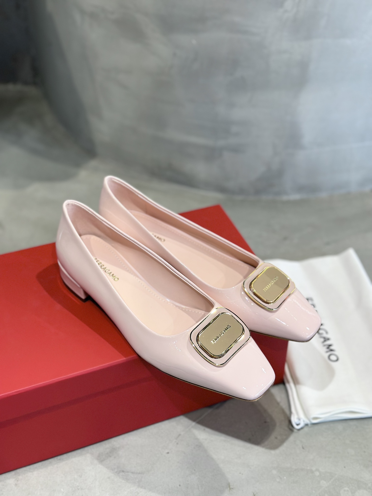 Zenium High Heel Shoes: Stylish, Comfortable, and Affordable at $725. - 图片 2