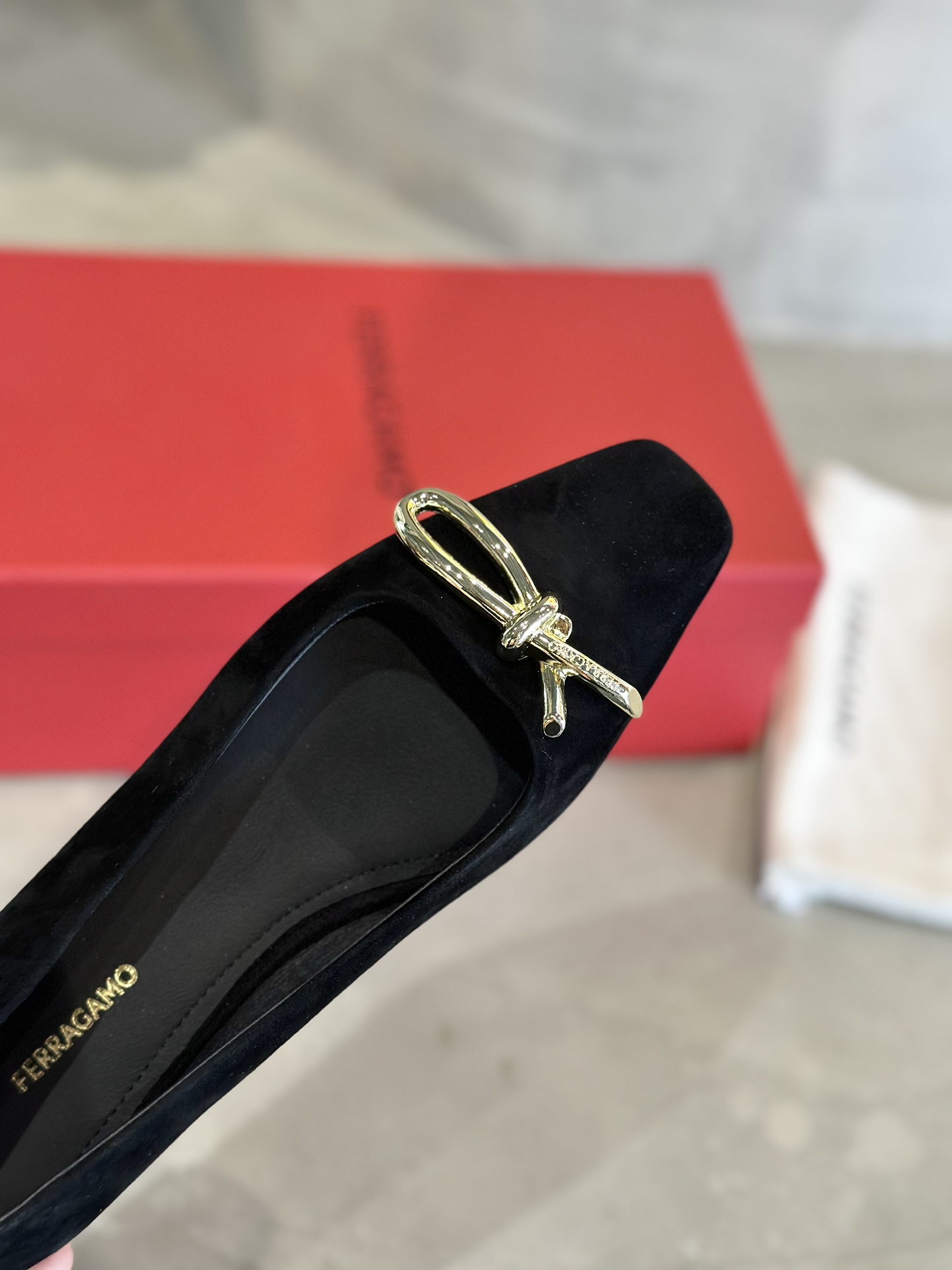 Vera’s New Asymmetrical Rope Tie Ballet Shoes: Plant Price $725 - 图片 8