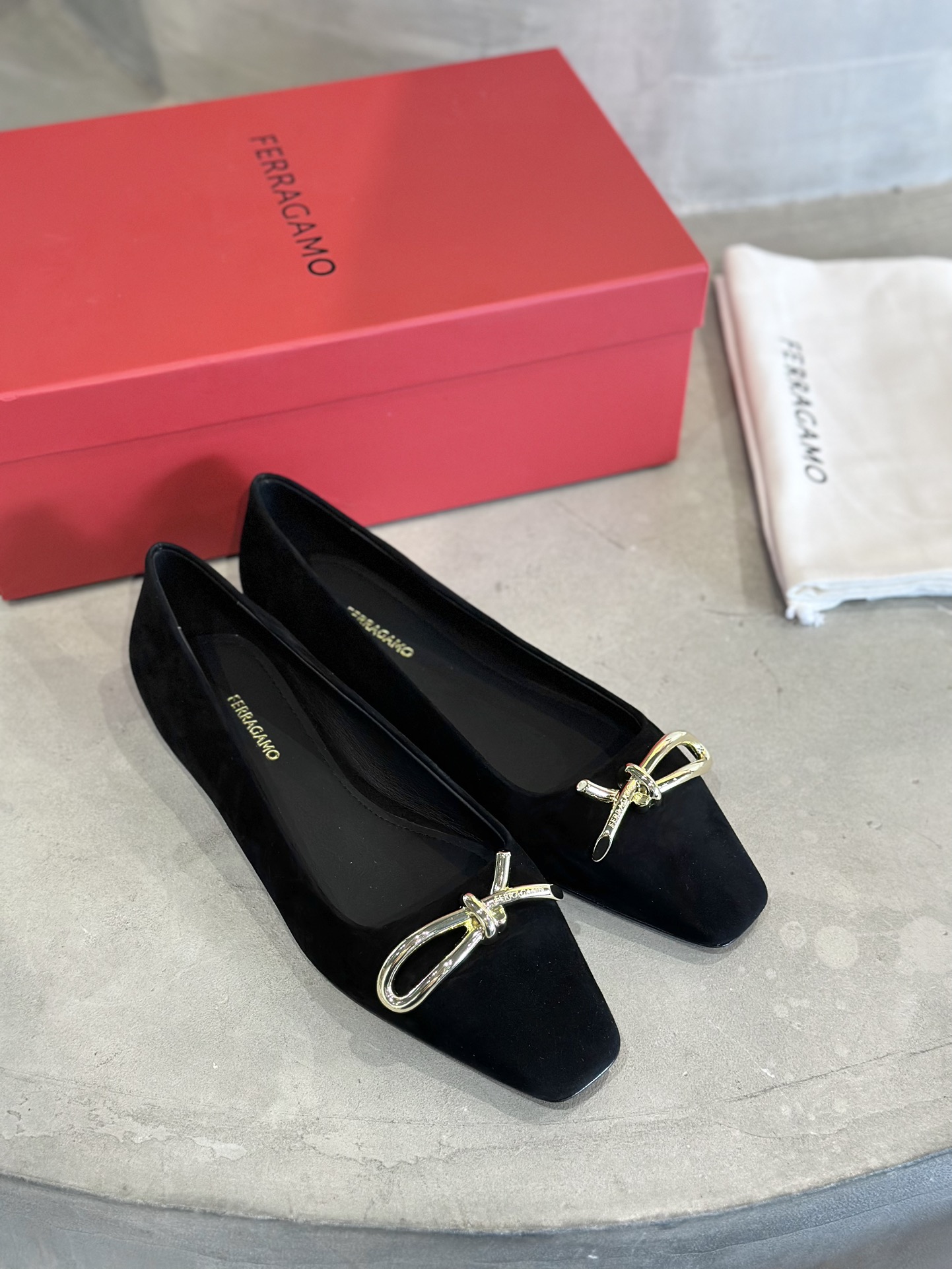 Vera’s New Asymmetrical Rope Tie Ballet Shoes: Plant Price $725 - 图片 6