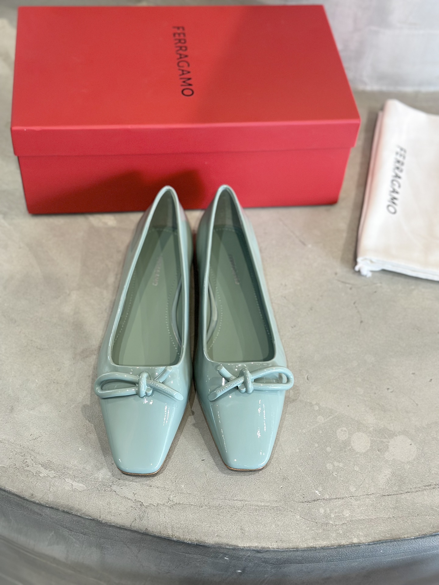 Vera’s New Asymmetrical Rope Tie Ballet Shoes, Price $725 - 图片 5