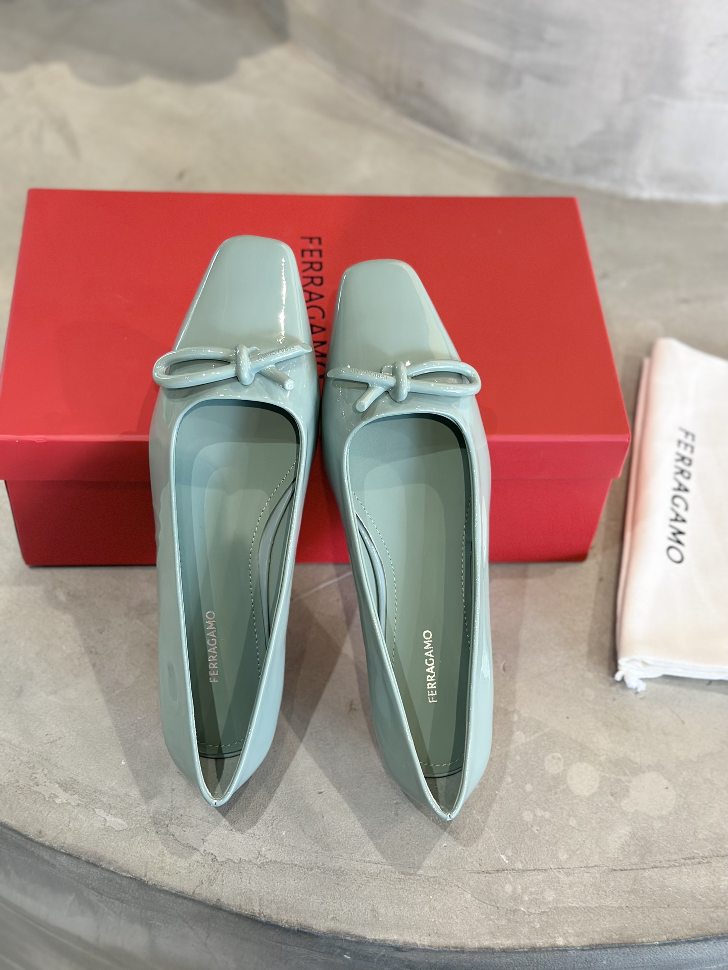 Vera’s New Asymmetrical Rope Tie Ballet Shoes, Price $725 - 图片 1