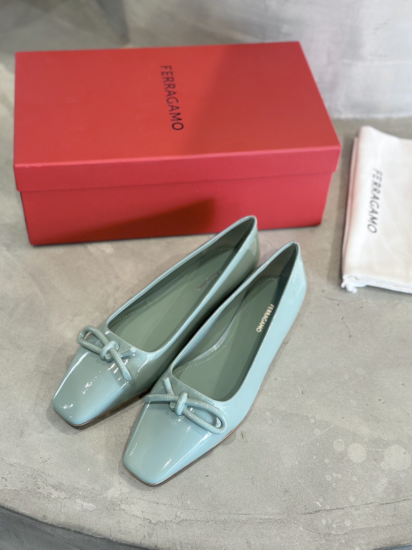 Vera’s New Asymmetrical Rope Tie Ballet Shoes, Price $725 - 图片 3