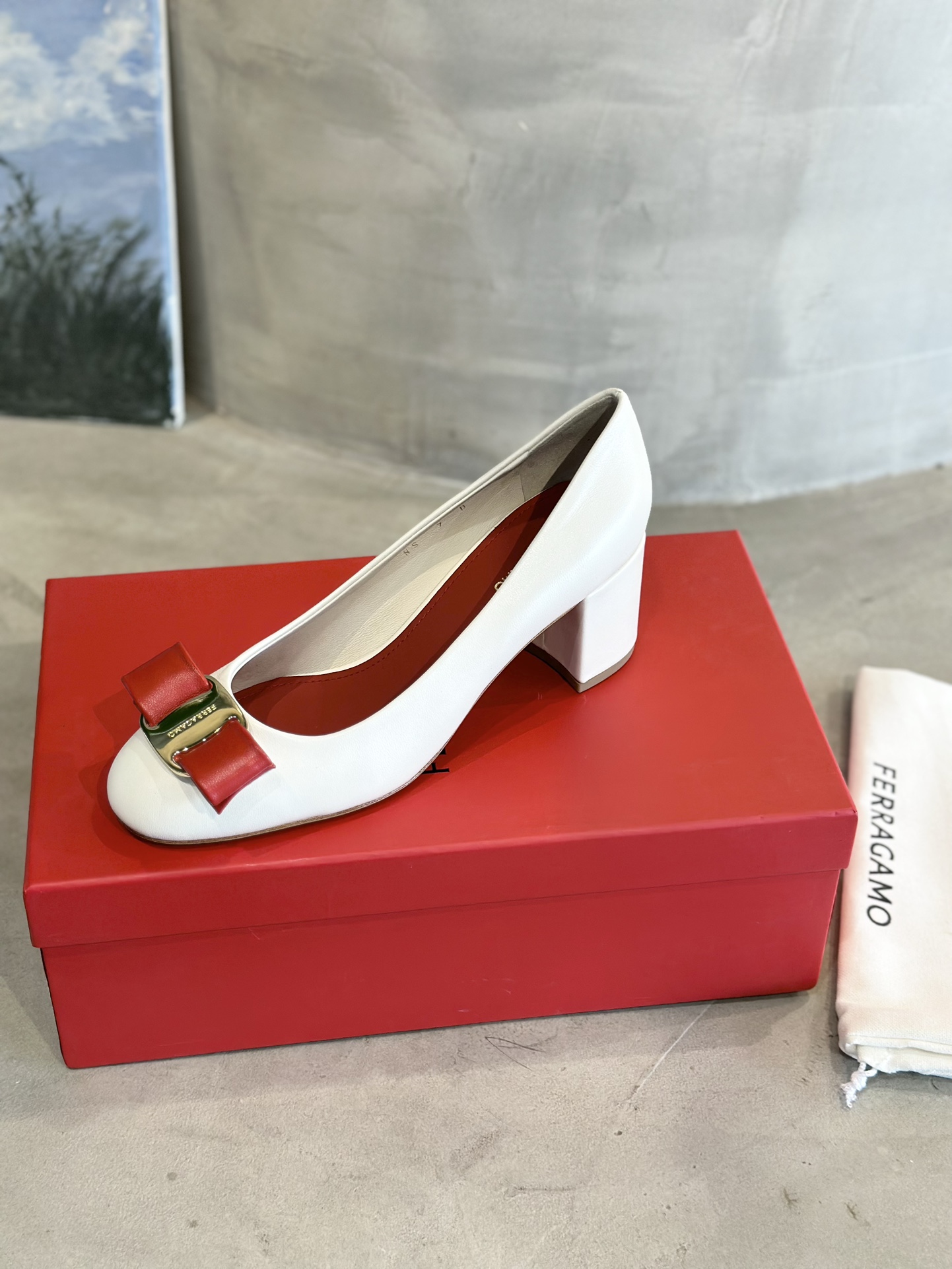 Stylish Ferraga*Ofila Plant Price 725, Butterflies Design, Imported Calf Skin, High Heels. - 图片 7