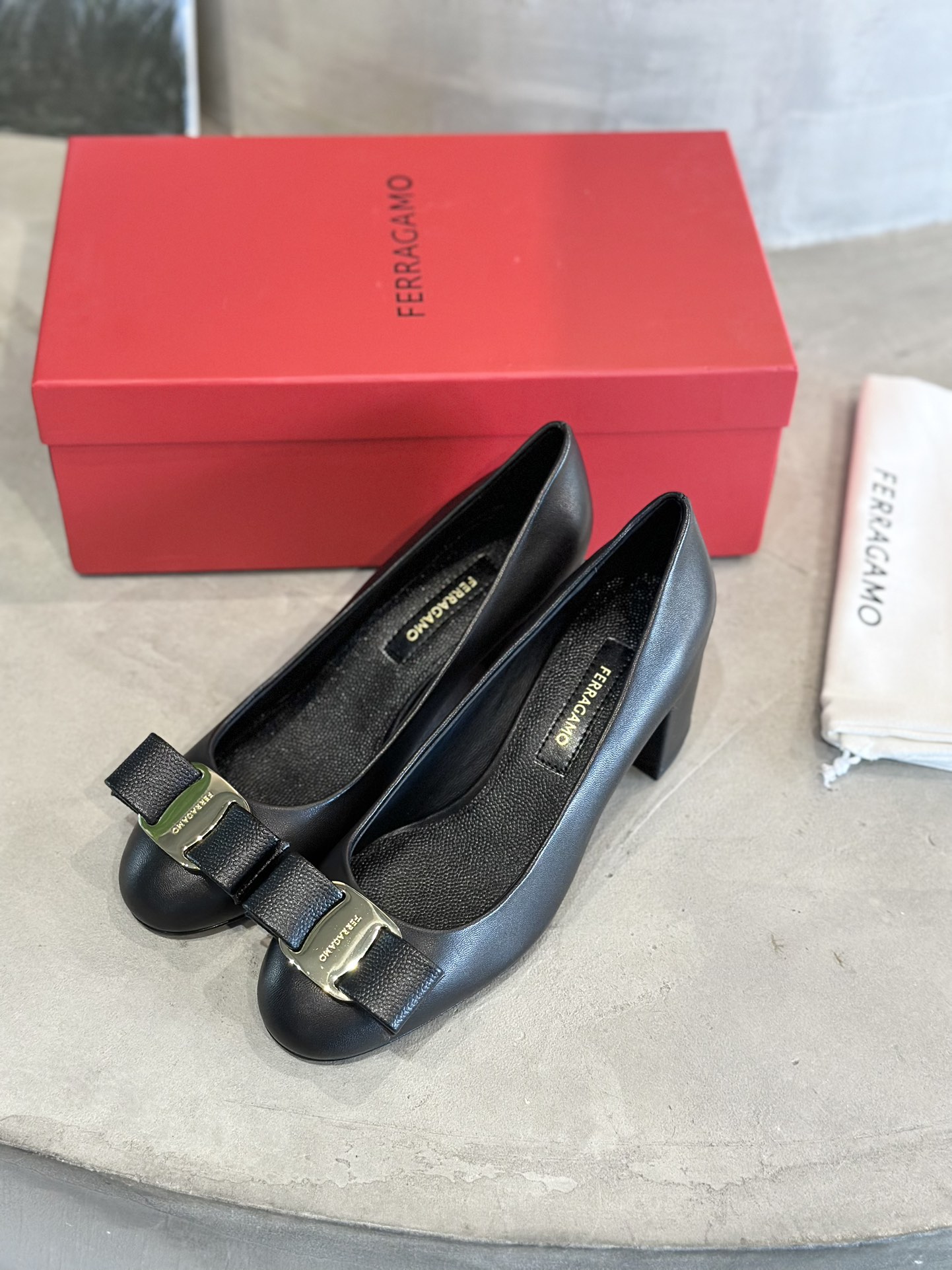 Stylish Ferragaofila Plant Price 725 with Imported Calf Skin and Striped Design