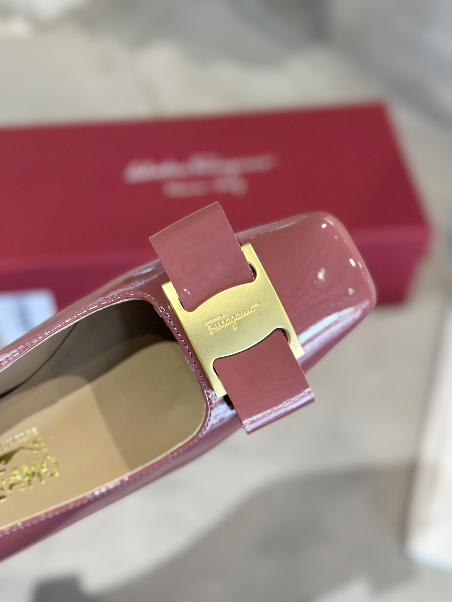 Luxury Salvatore Ferragamo Heels: Plant Price 672, Sheepskin Interior, Imported Materials. - 图片 8