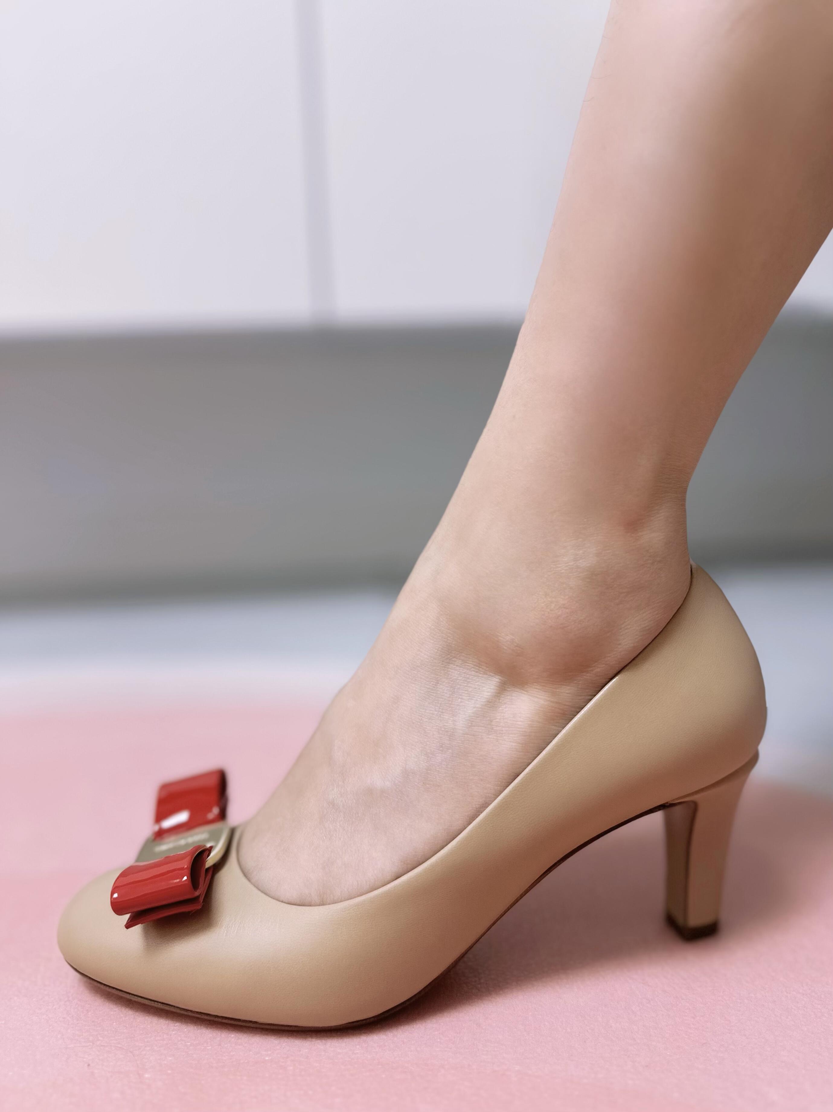 NO:730411,Upper foot picture,19860909上脚图,,Men's shoes