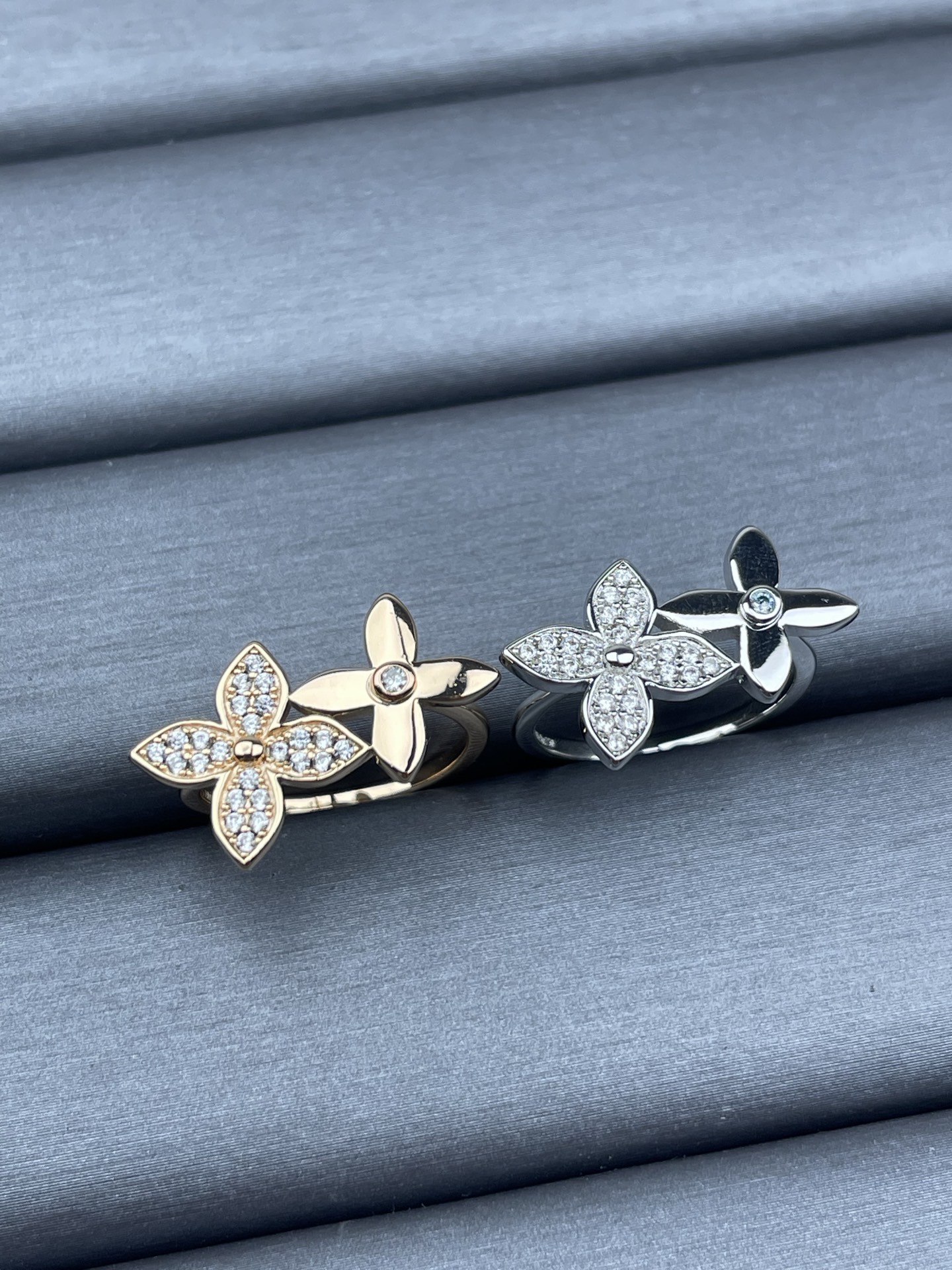 Louis Vuitton - Ring
