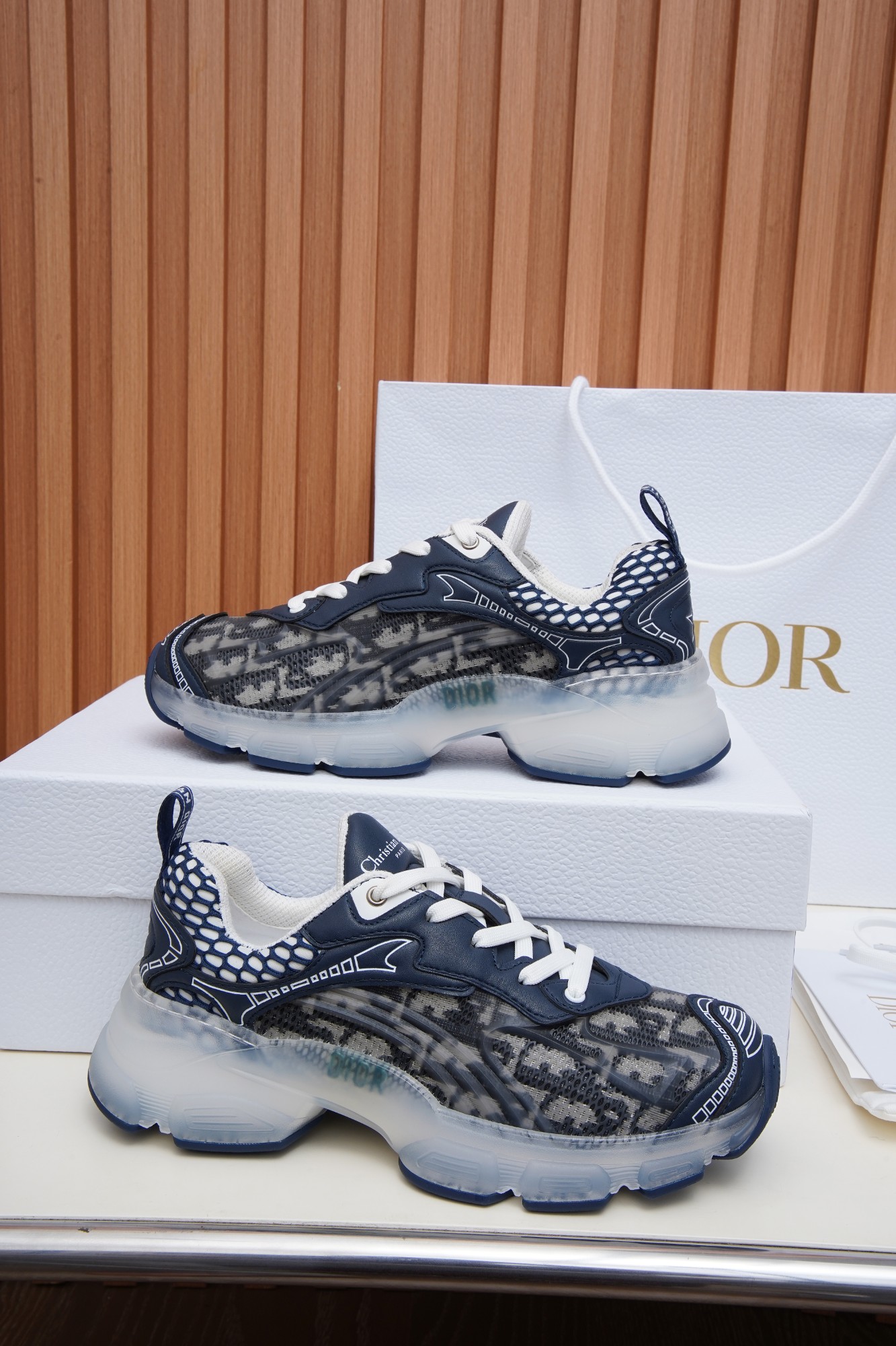 华伦天奴 Valentino 高定经典皮革女包手袋 #79472807 5