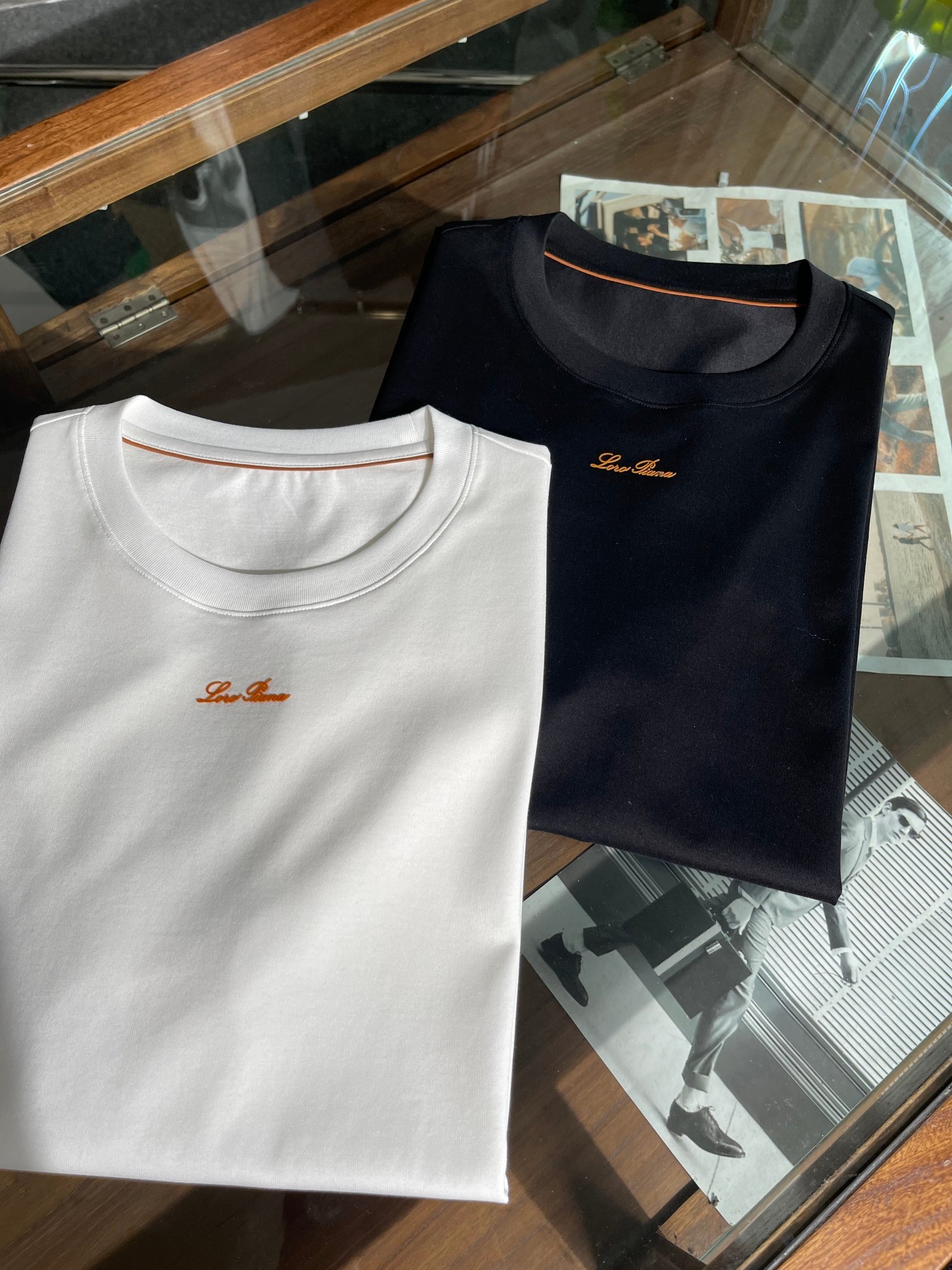 NO:155570,JM005 Spring and summer new Loro piana Nouyou Pianya round neck short sleeves, knitted cotton fabric, black and white M-XXXL, loro piana, T-shirt, alexander wang19860909JM005 春夏新款Loro piana诺悠翩雅圆领短袖,针织棉面料,黑色白色M-XXXL,,loro piana,T-shirt,alexander wang,Men's clothing