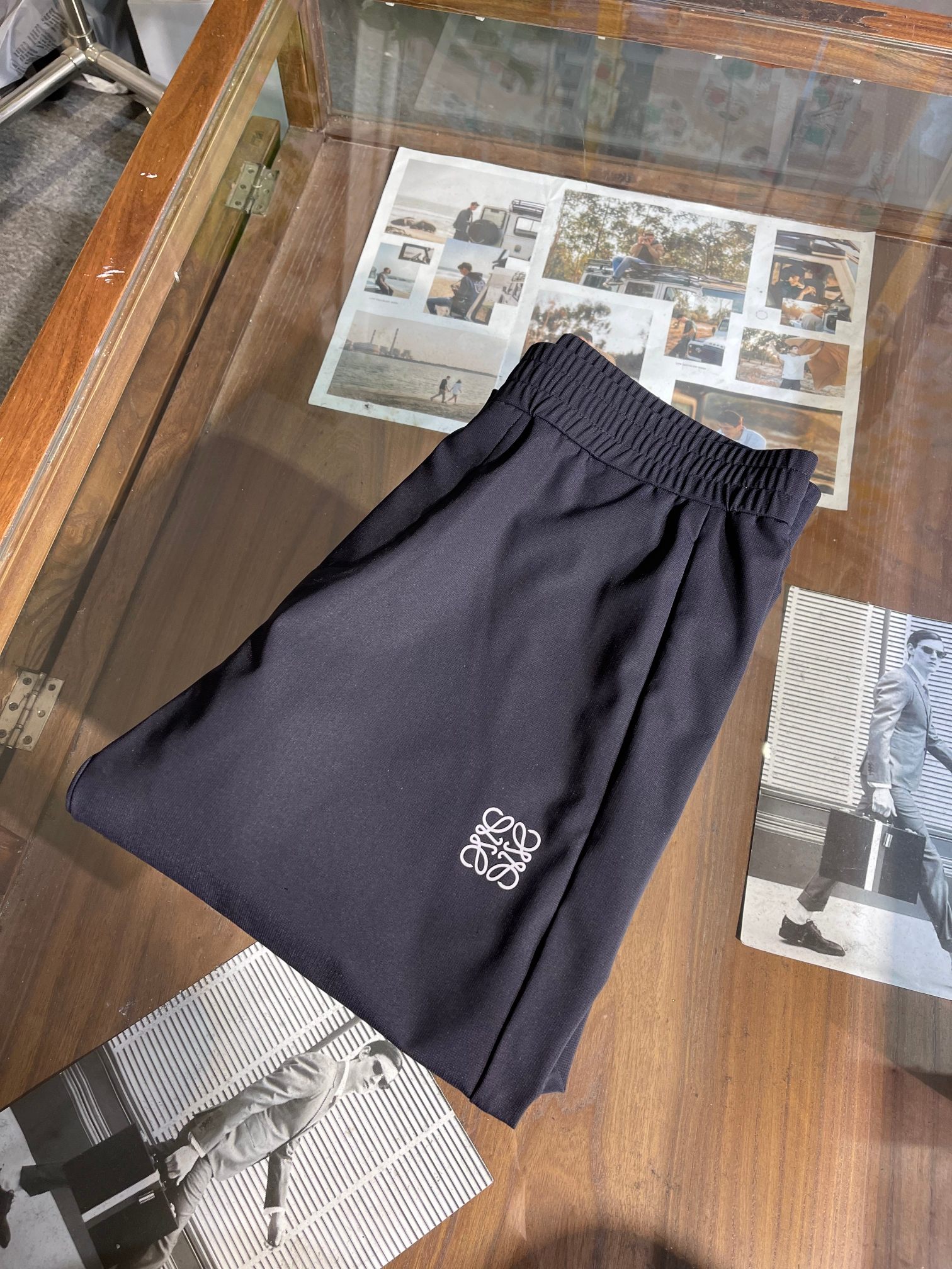 NO:152315,K7008 Spring and summer new Luoyiwei LOW sports style casual trousers, free ironing and quick-drying fabric, black and blue M-XXXL, loewe, alexander wang19860909K7008 春夏新款罗意威LOW运动风休闲长裤,免烫速干面料,黑蓝色M-XXXL,,loewe,alexander wang,Men's clothing