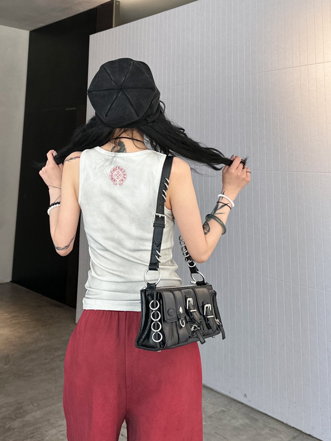 Women’s Suit with 25-Pack Vests: Superstitious Spring/Summer Creaming and Twirling Fabric - 图片 3