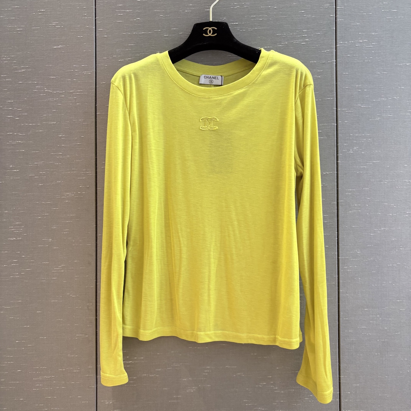 Chanel Women's White Long Sleeve T-Shirt Classic Style, Size S, M, L 6 a1755340325554 8306