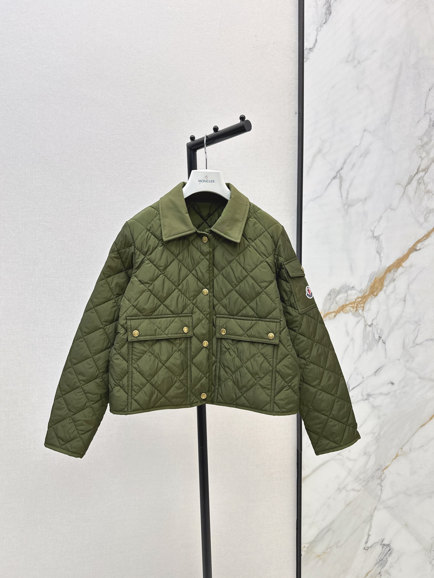 Moncler Women's Green Quilted Cotton Blend Short Jacket with Pockets