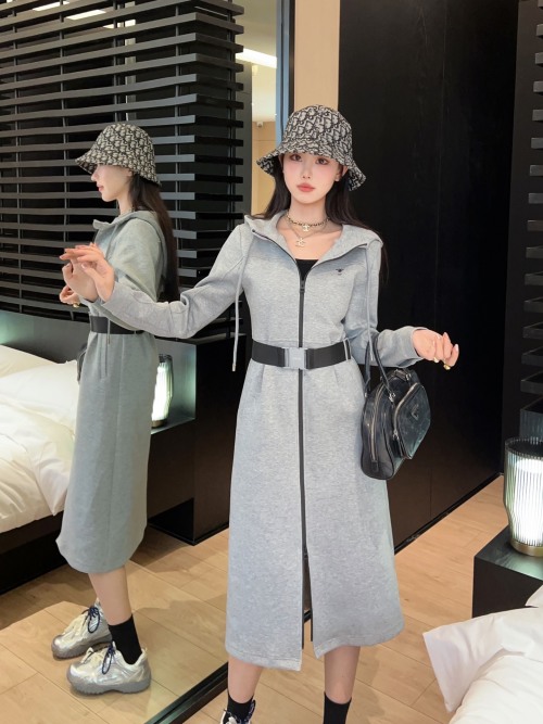 Elegant Hooded Midi Dress with Belt - Sophisticated Style for Women 1 Elegant Hooded Midi Dress with Belt - Sophisticated Style for Women