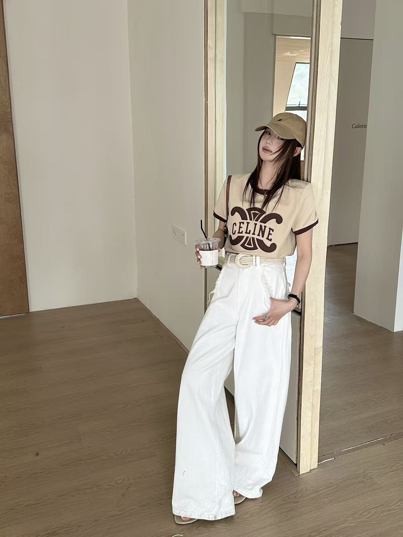 NO:907909,,,19860909,,,Women's clothing