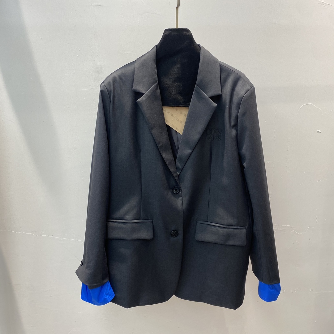 NO:323820,New Mi*Miao* Letter Logo Cuff Contrast Color Suit Loose Suit Top SML, Jackets & Coats, Business Suit, Alexander Wang19860909新款mi*缪* 字母logo徽标袖口撞色西装外套宽松西服外套上衣SML,,jackets & coats,business suit,alexander wang,Women's clothing