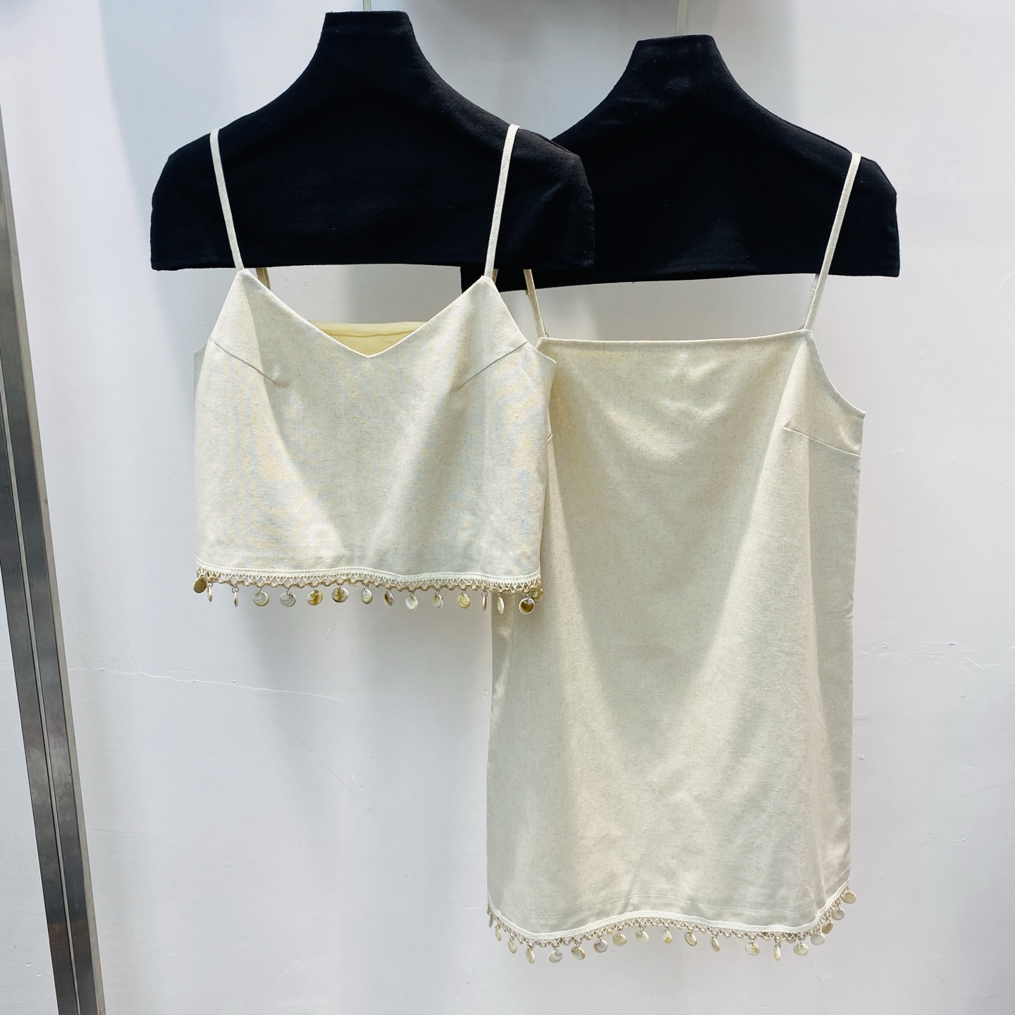 NO:314014,New Posita Bead Flake Tassel Oats Sling Top SML, Alexander Wang19860909新款波西塔塔珠片流苏燕麦吊带上衣SML,,alexander wang,Women's clothing