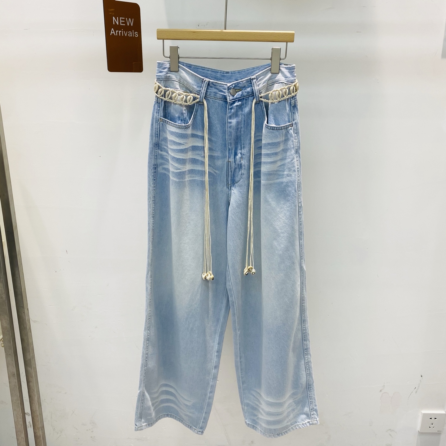 NO:323214,New high-waist light blue wash straight loose and versatile slim wide-leg jeans SMLXL, jeans, alexander wang19860909新款 高腰浅蓝色水洗直筒宽松百搭显瘦阔腿牛仔裤SMLXL,,jeans,alexander wang,Women's clothing
