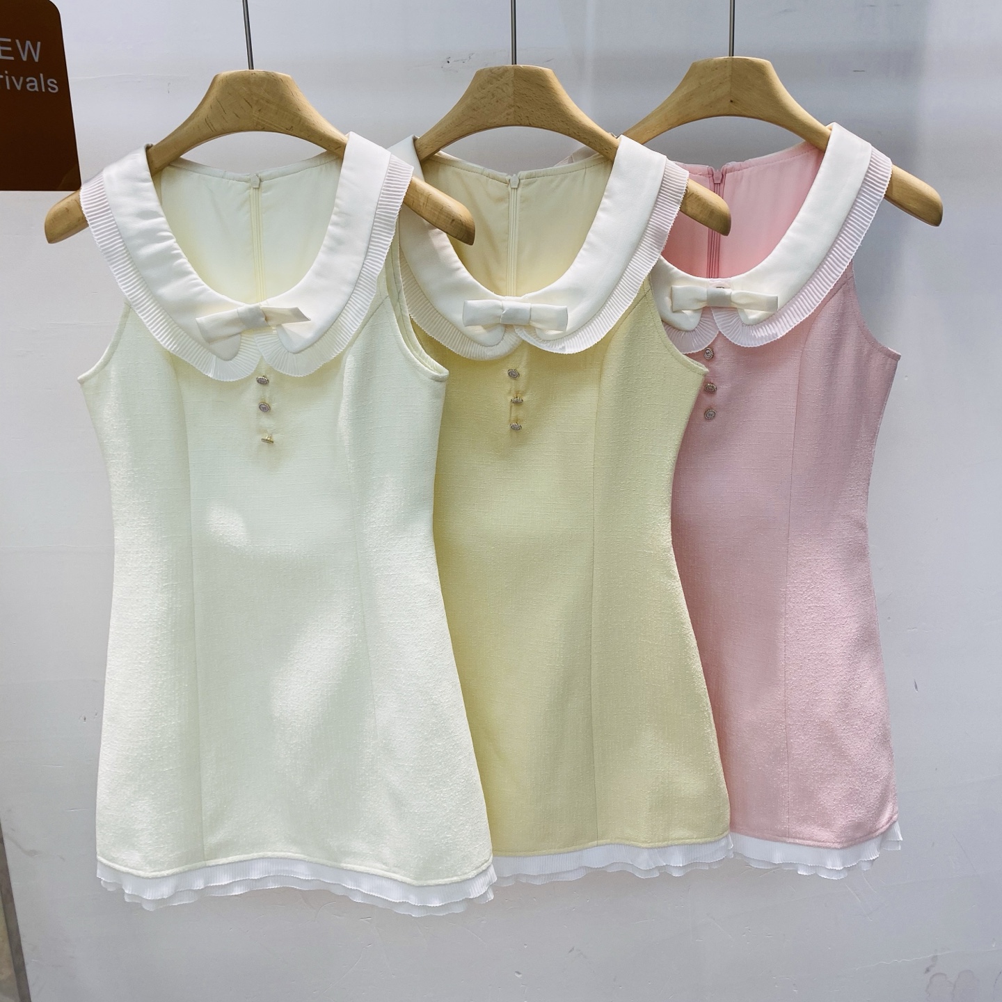 NO:411699,New niche doll collar design waist vest sleeveless lace splicing hem dress SML, skirts, alexander wang19860909新款 小众娃娃领设计收腰背心无袖蕾丝花边拼接下摆连衣裙SML,,skirts,alexander wang,Women's clothing