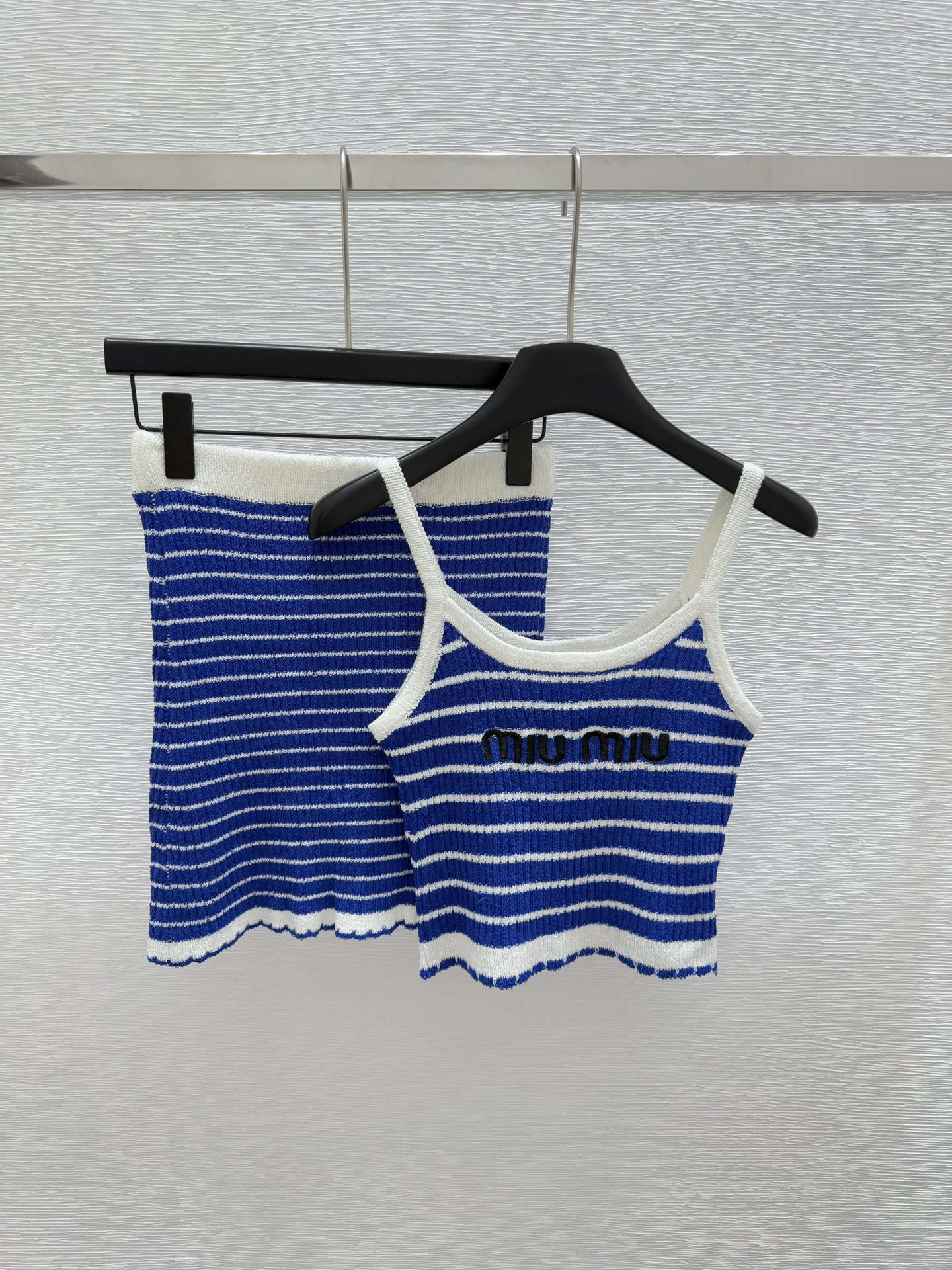 NO:419462,M Home Early Spring New Style Round Collar Stripe Knitted Two-Piece Set Color Blue Size 36.38.40, Alexander Wang19860909M家  早春新款 圆领条纹针织两件套 颜色蓝色 尺码36.38.40,,alexander wang,Women's clothing