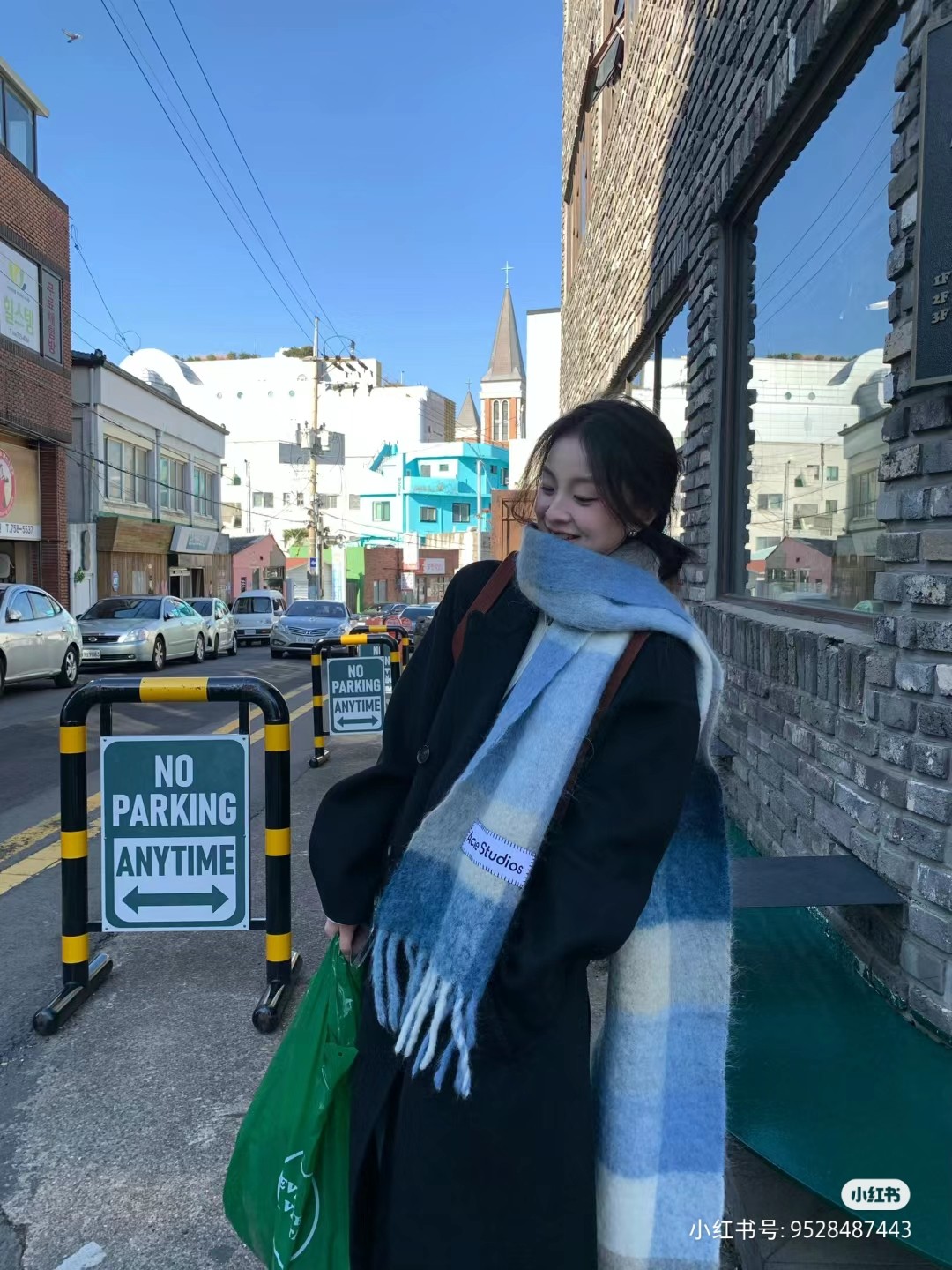 Acne Studios 艾克妮马海毛围巾