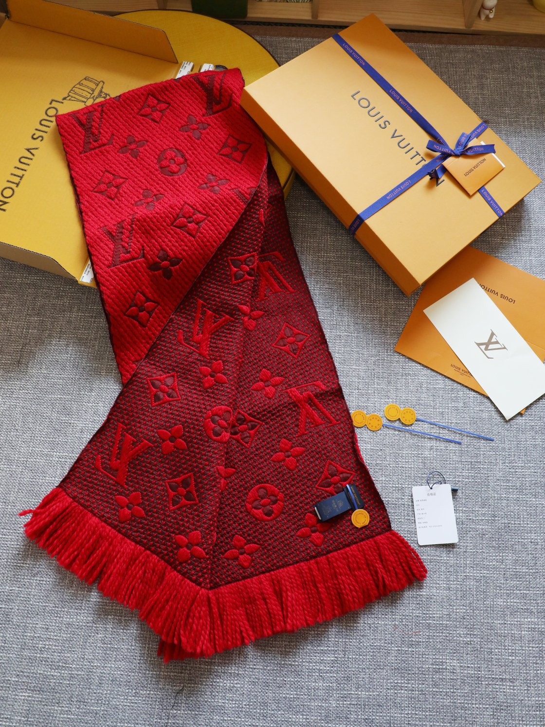 Louis Vuitton 毛线大红