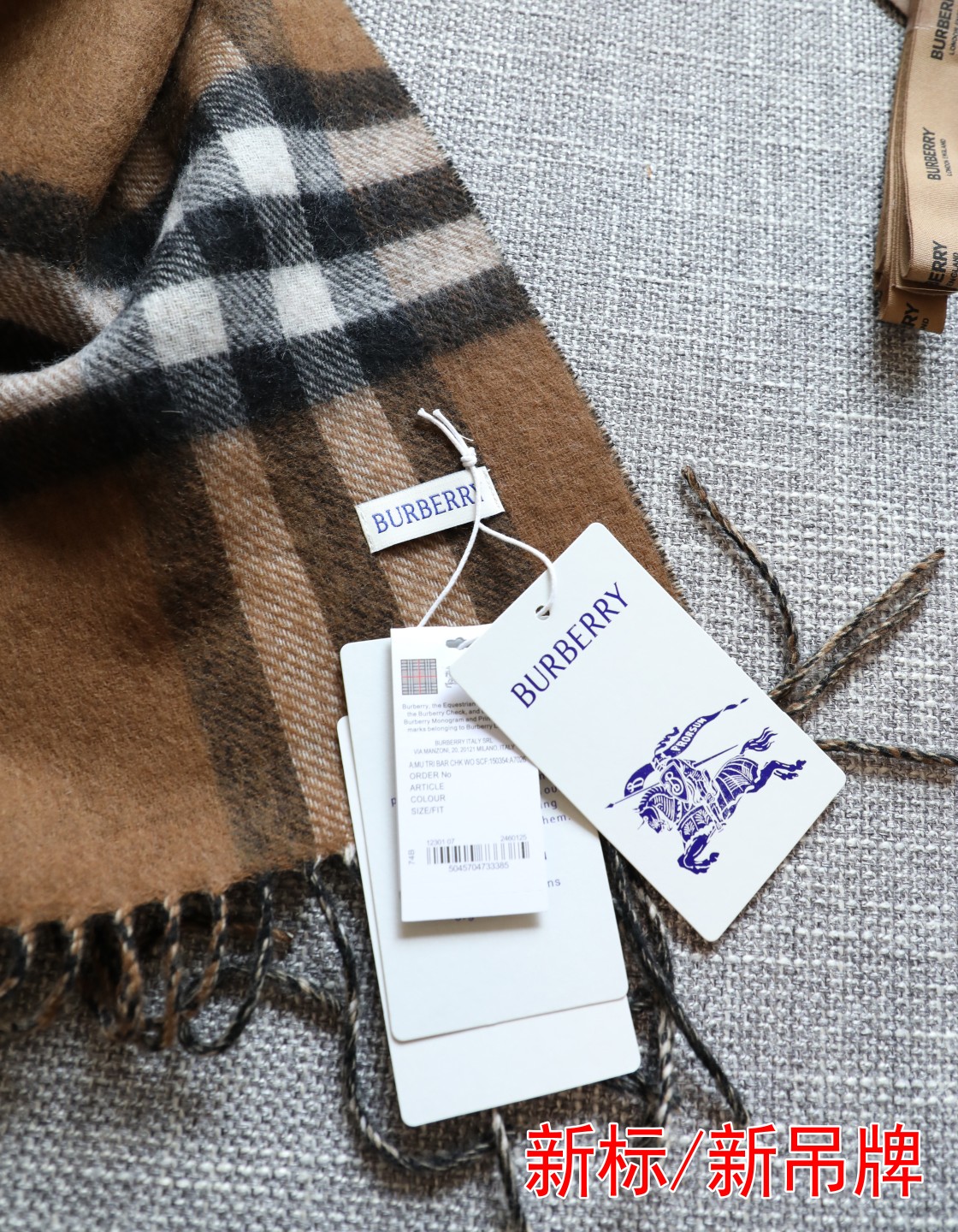 Burberry b战马 披肩