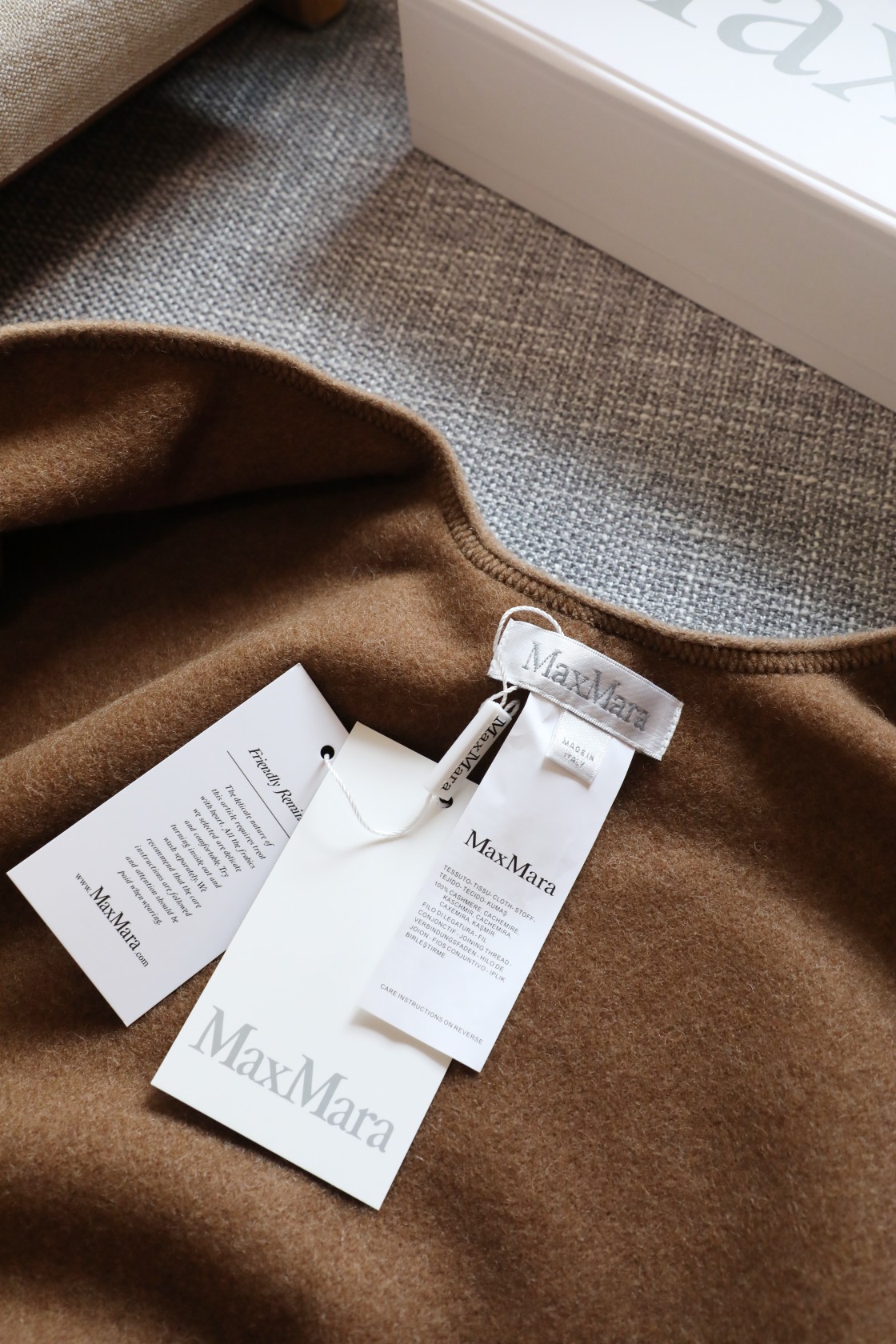 [Shawl Series]Maxmara double-sided cashmere capeA brand that is loved by ni