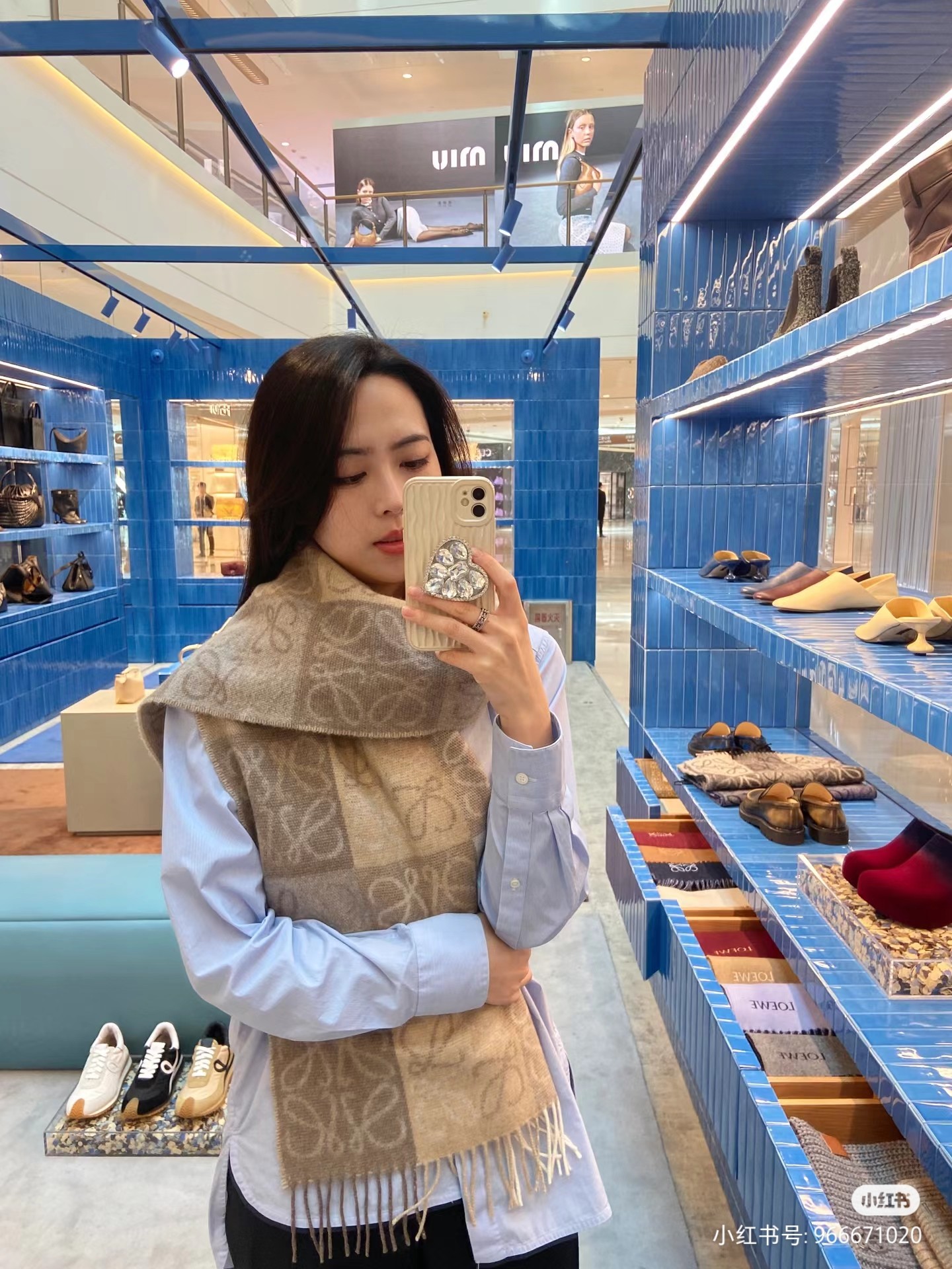 Loewe 罗意威棋盘格提花围巾