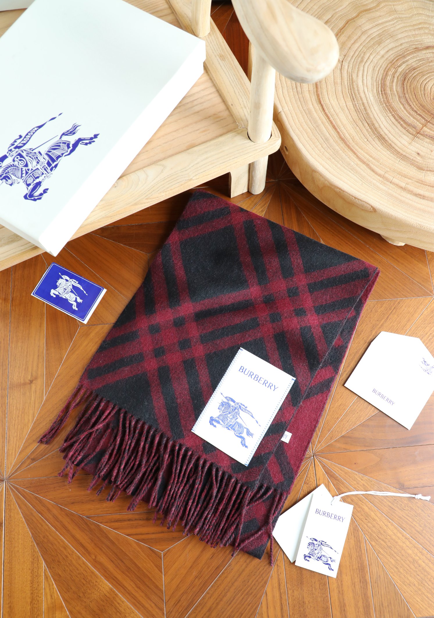 Burberry 柔软面料 流苏版B大标
