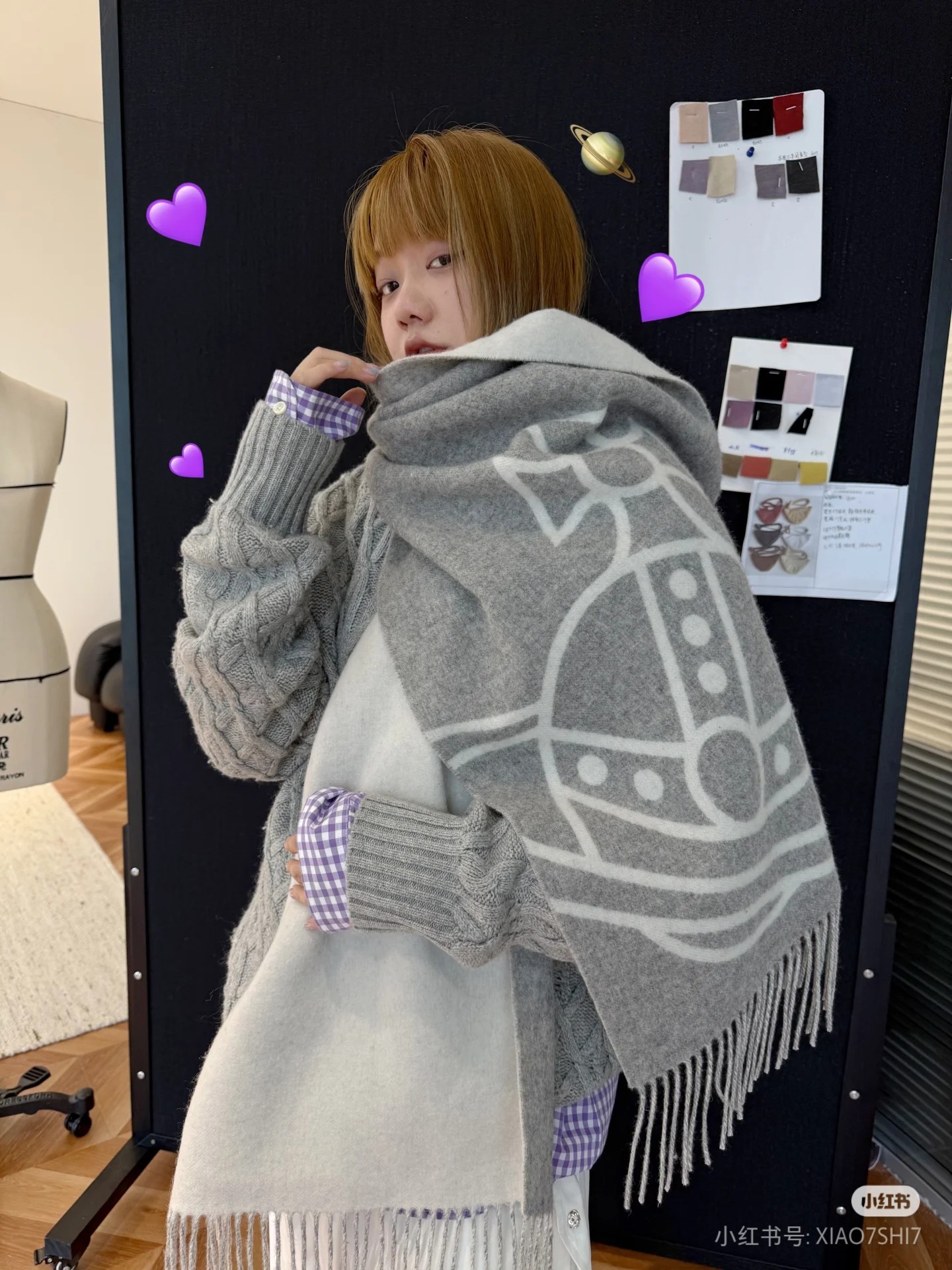 Vivienne Westwood 西太后土星披肩