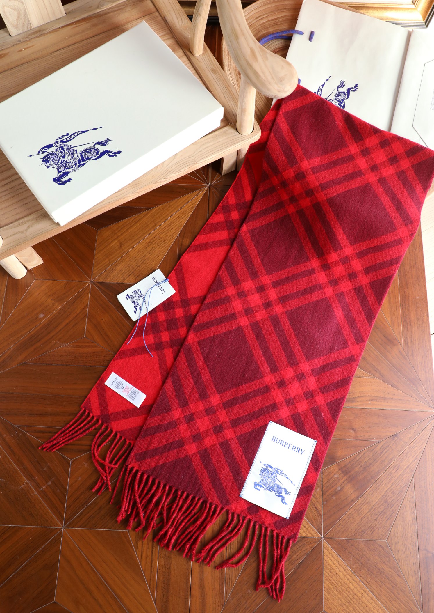 Burberry 柔软面料 流苏版新款大标黑色