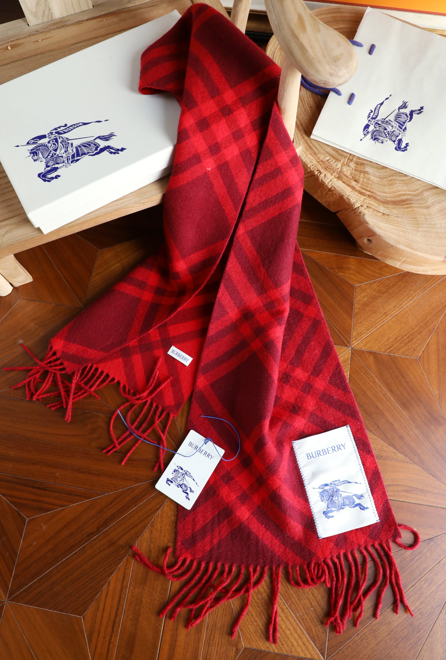 Burberry 柔软面料 流苏版新款大标黑色