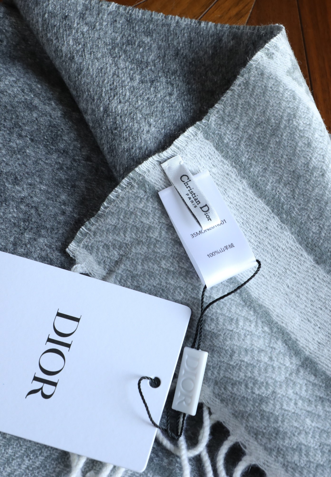 Dior CD字母双面羊绒围巾