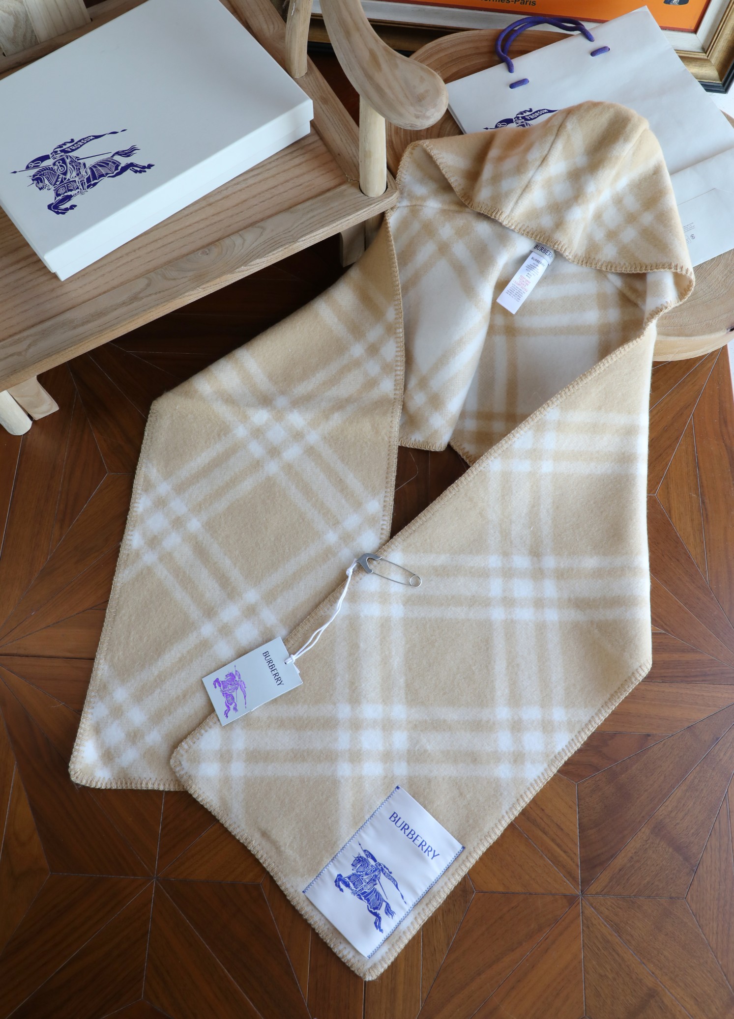 Burberry 升级版质量 别针10