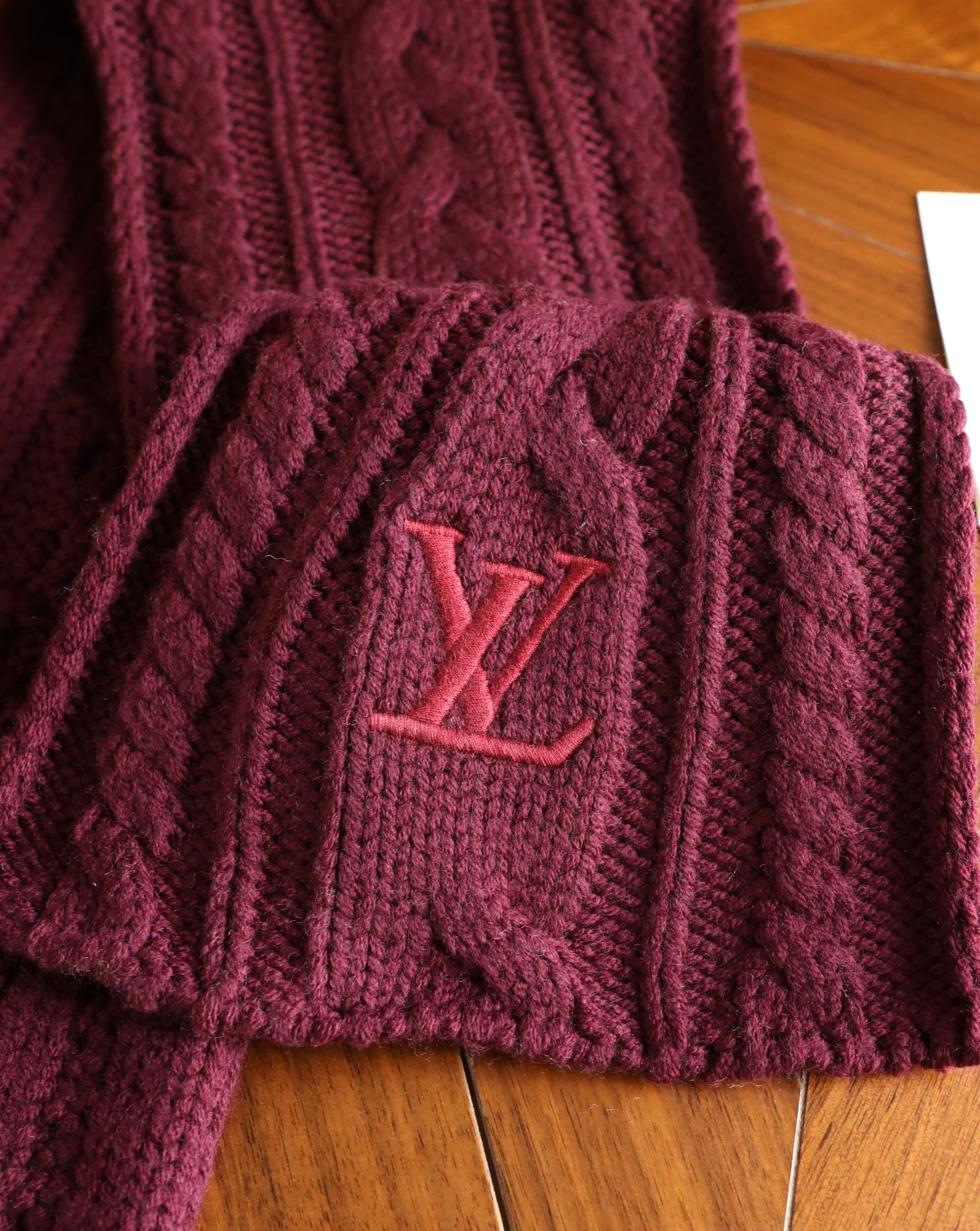 Louis Vuitton L 针织小围巾