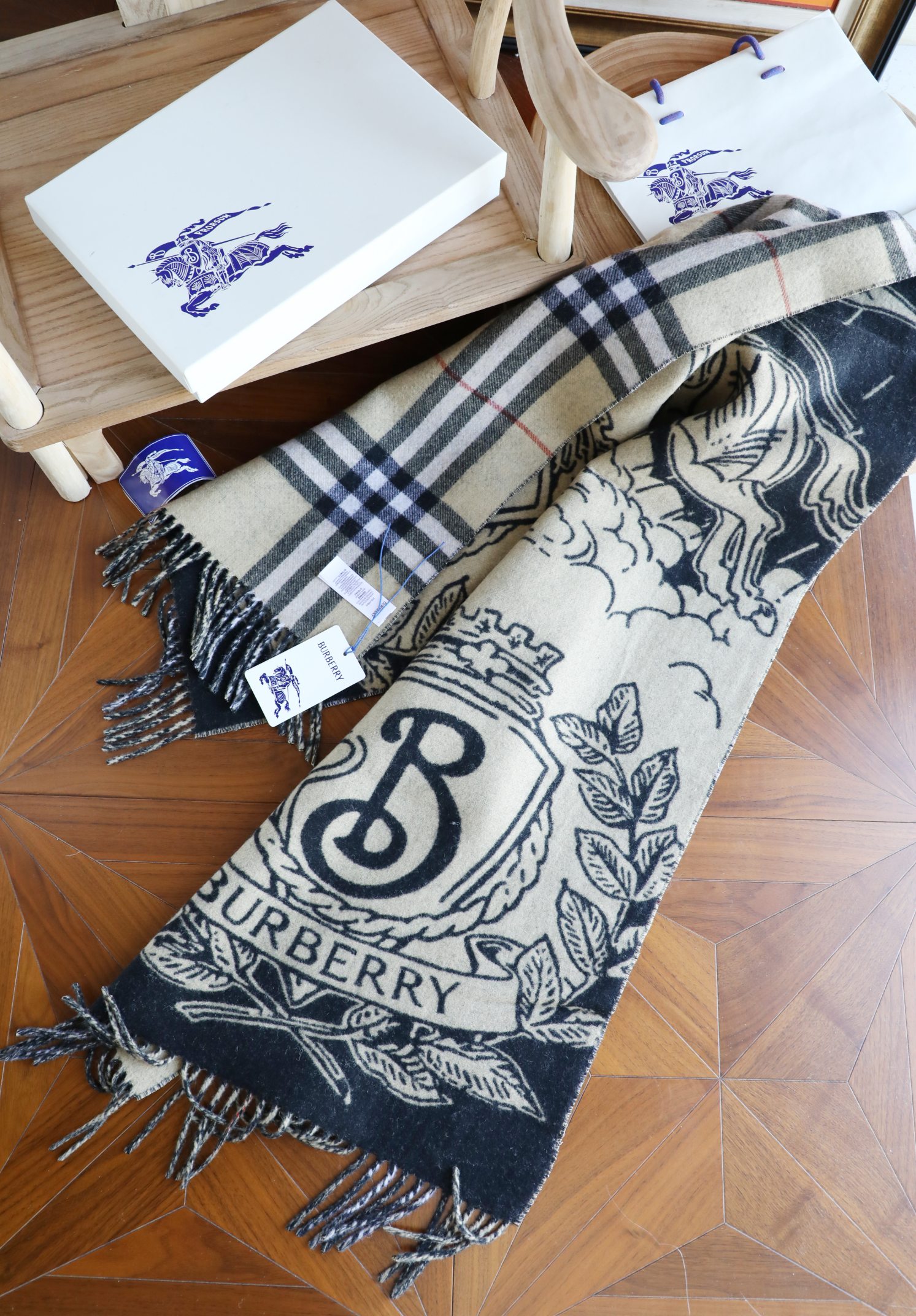 Burberry b战马 披肩