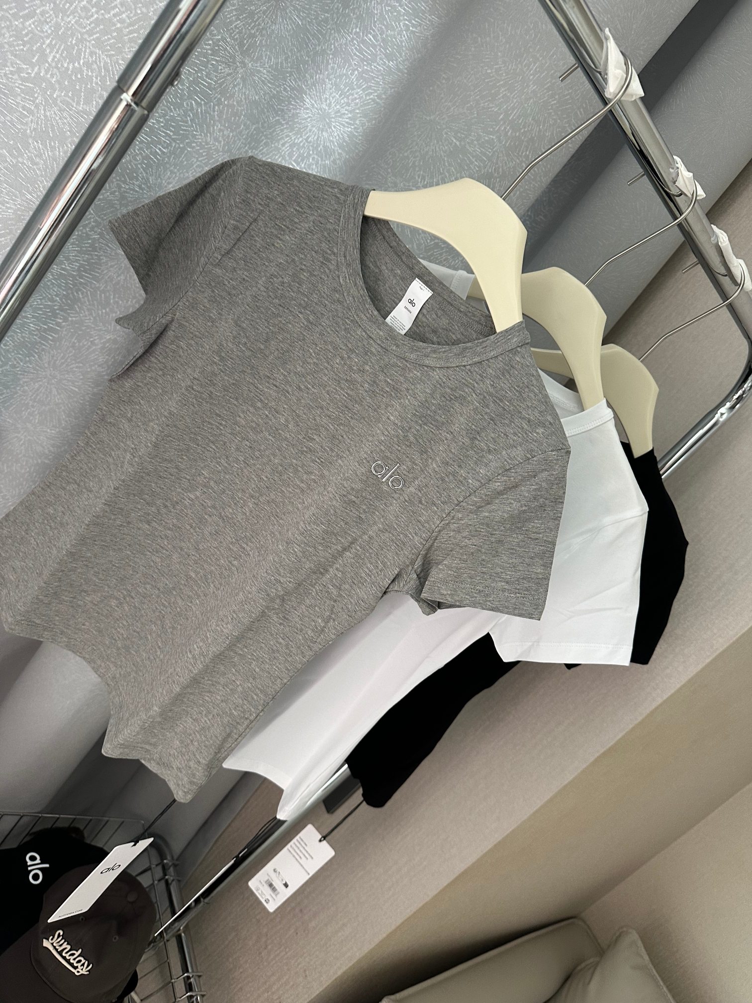 Alo t-shirt everyday gray yoga