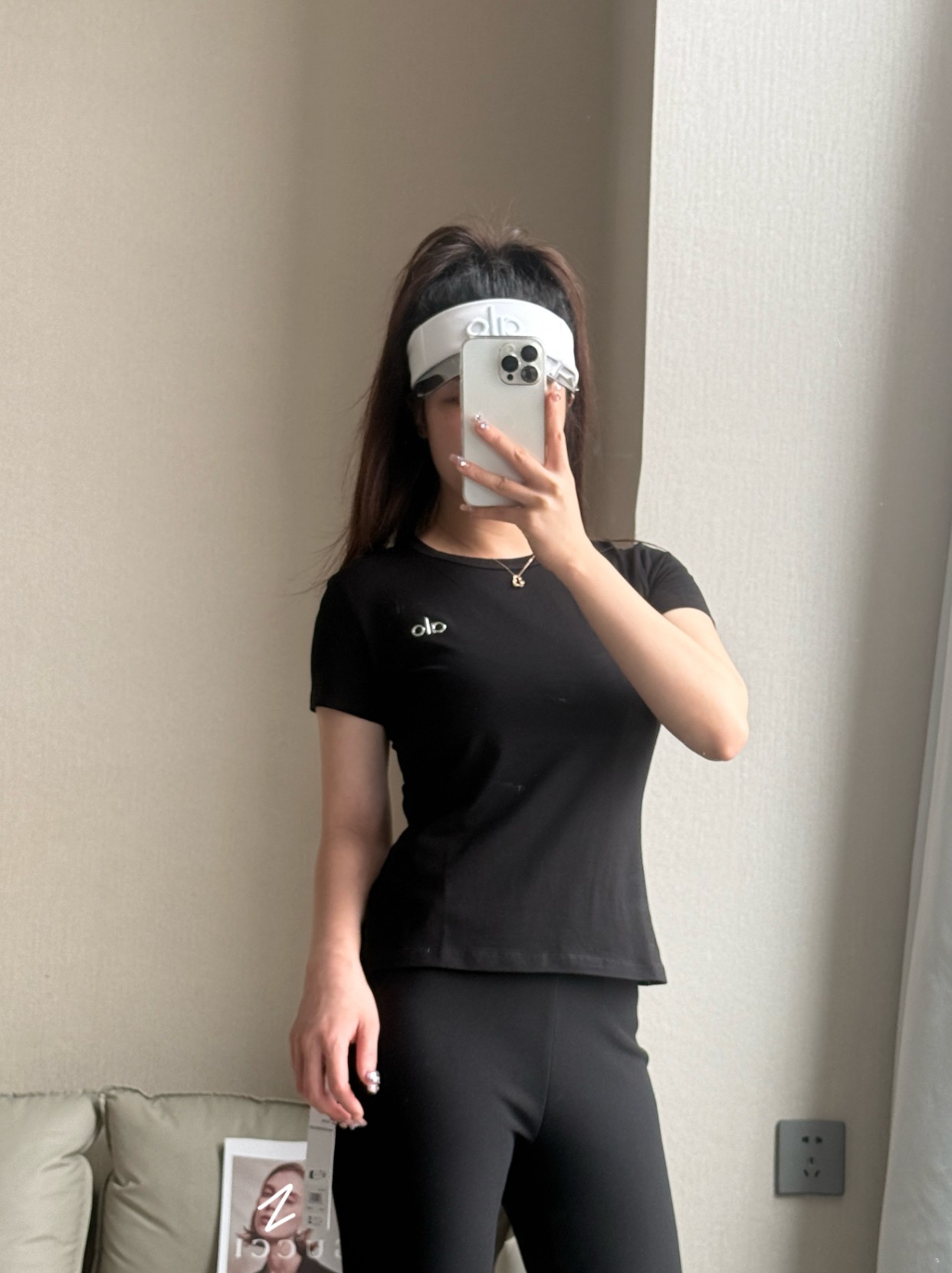 Alo t-shirt everyday black yoga