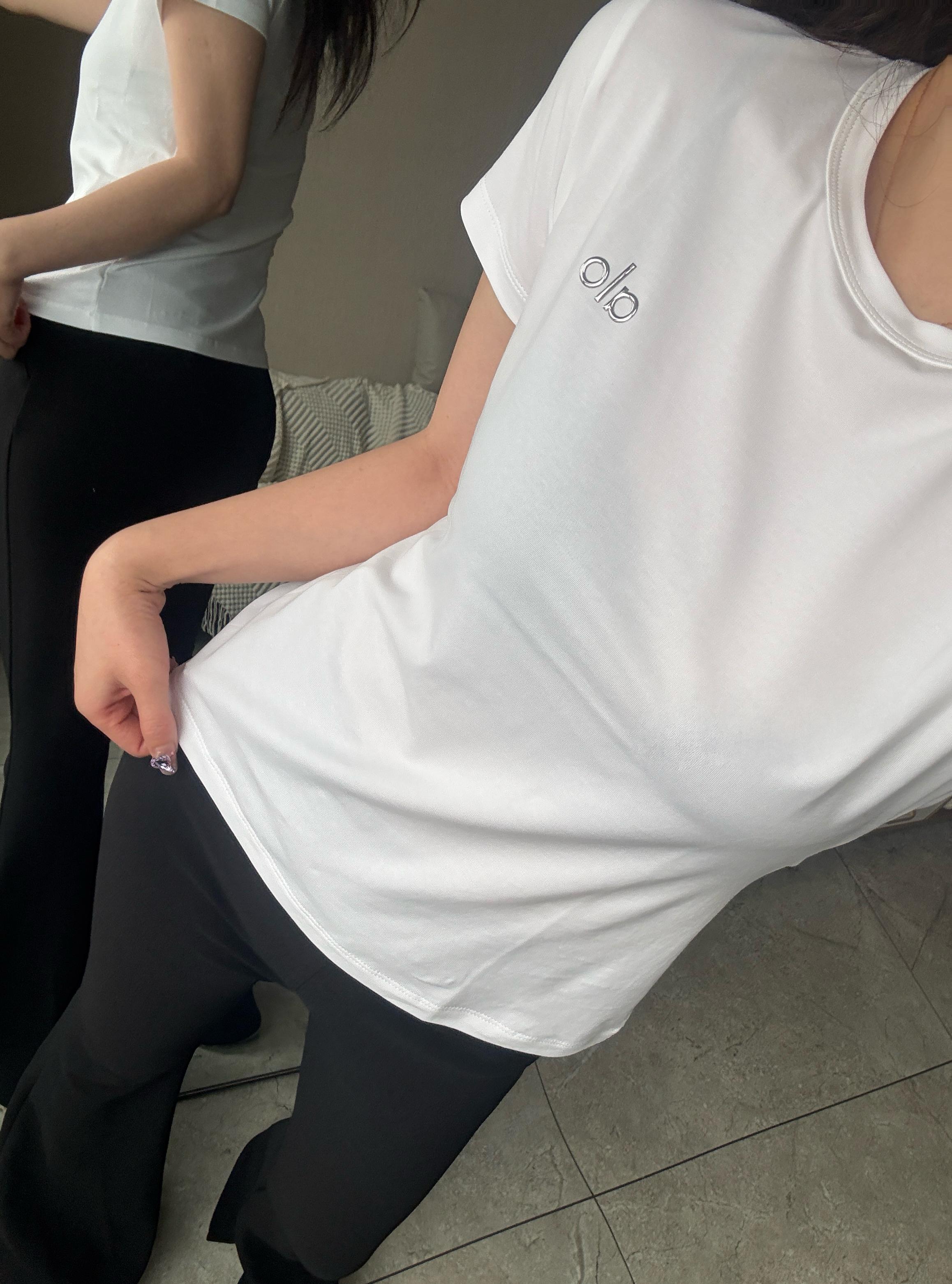 Alo t-shirt everyday white yoga