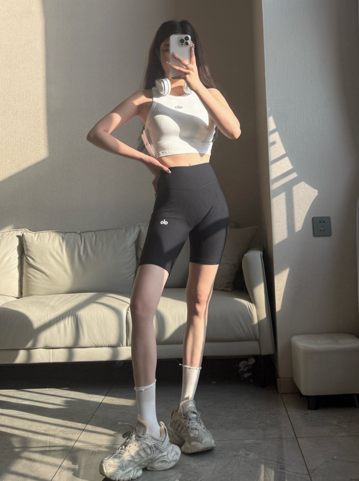 Alo shorts training black yoga