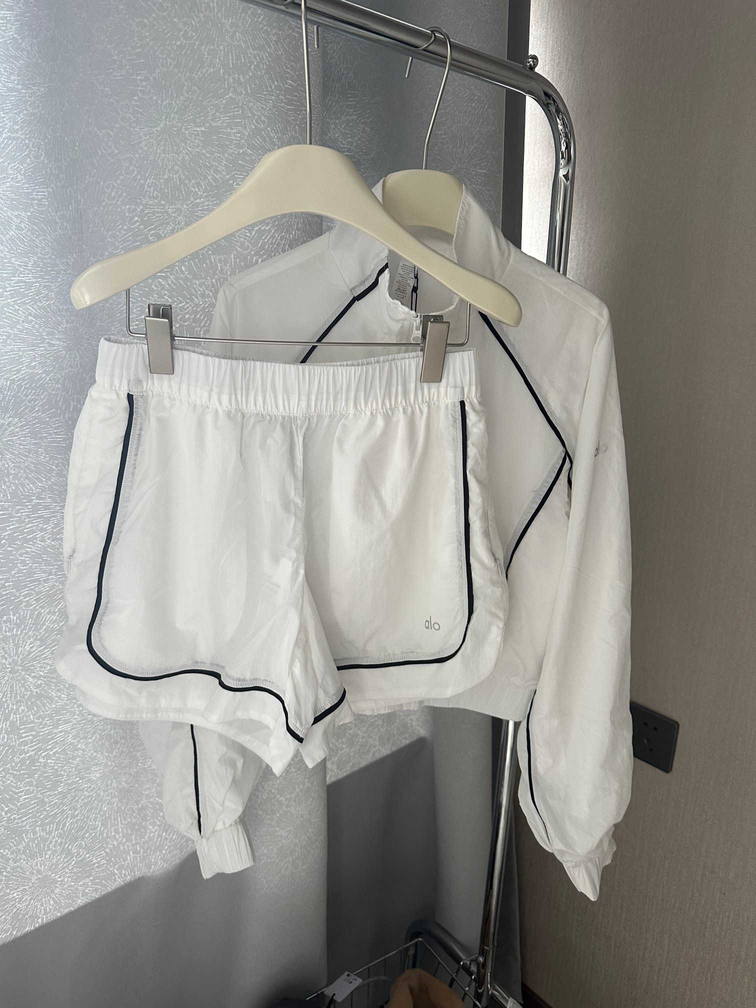 Alo Shorts Aloyoga Summer Lightweight Sun Protection Suit Daily Casual Outdoor Sports